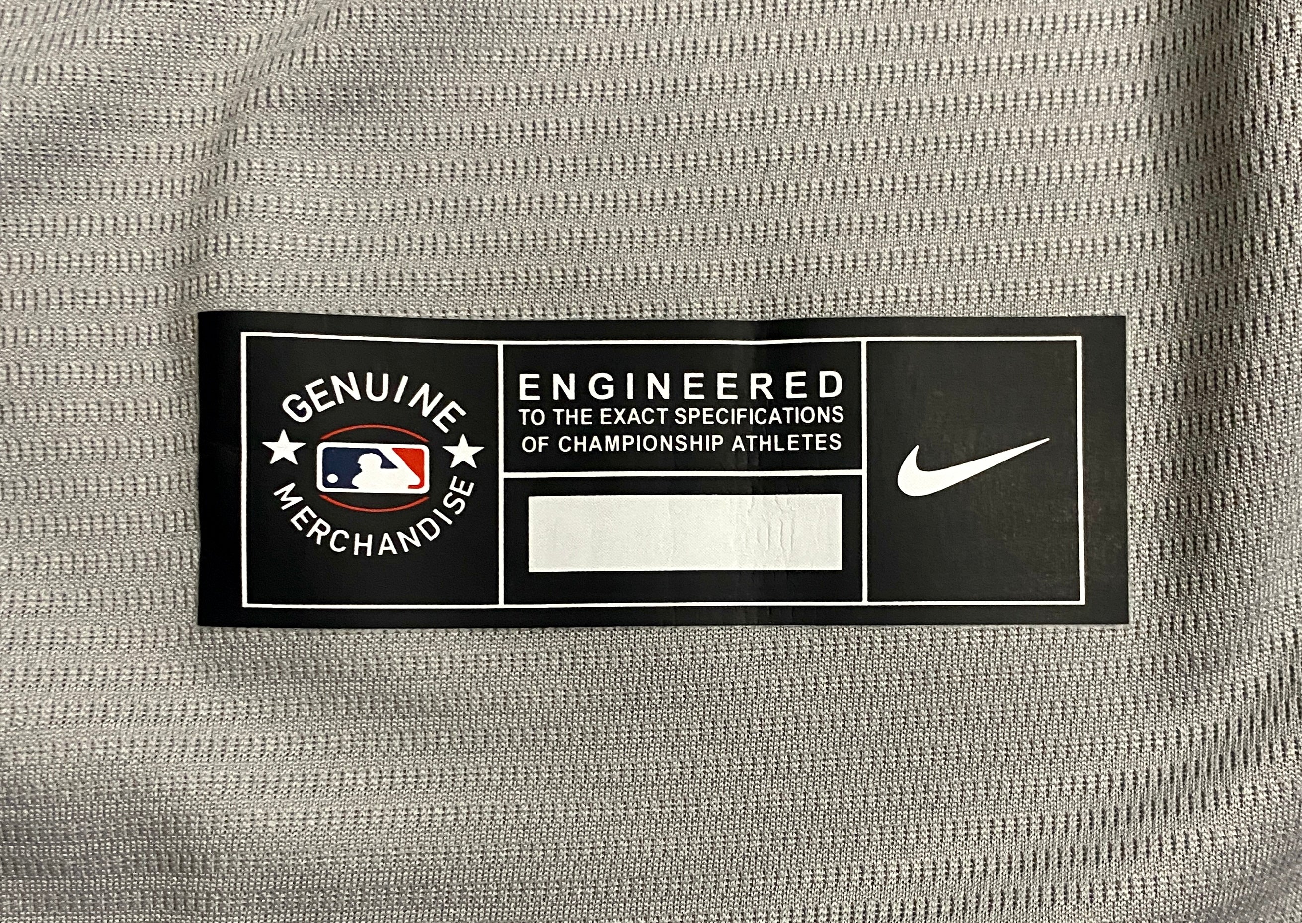 Aaron Judge Signed Jersey With COA (12482) (Yankees)