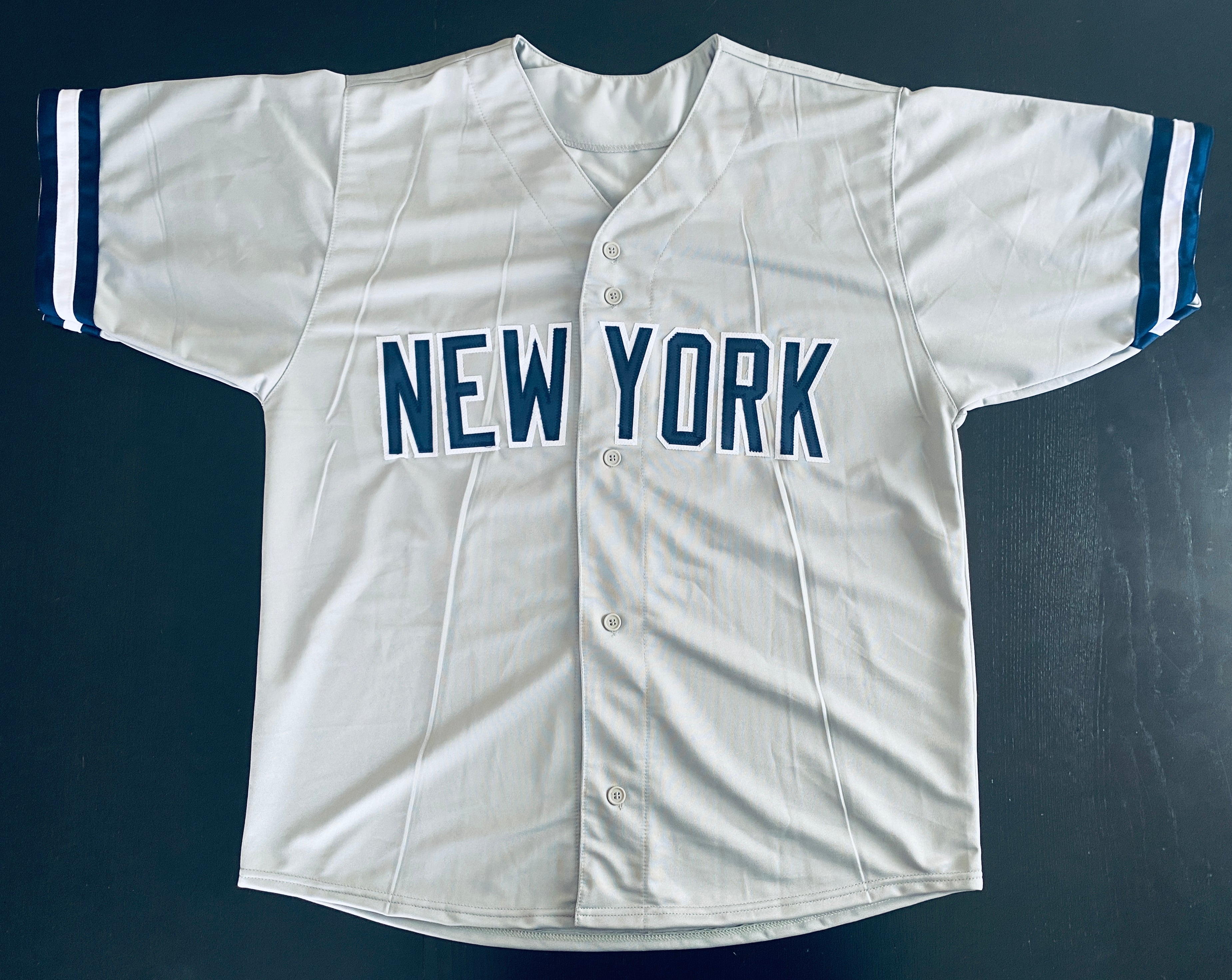 Aaron Judge Signed Jersey With COA (PC603187) (Yankees)