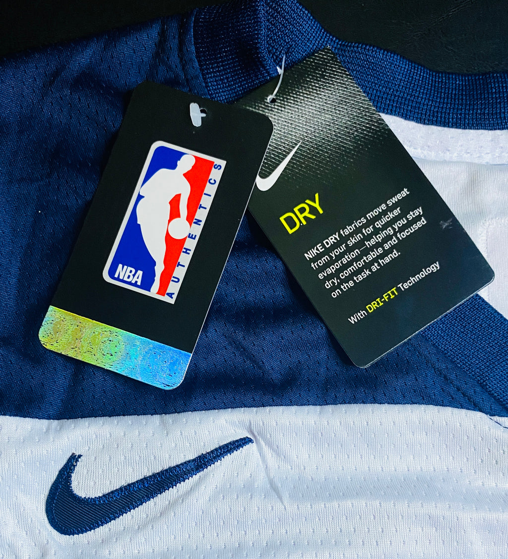 Anthony Edwards Signed Jersey With COA (121841) (Timberwolves)