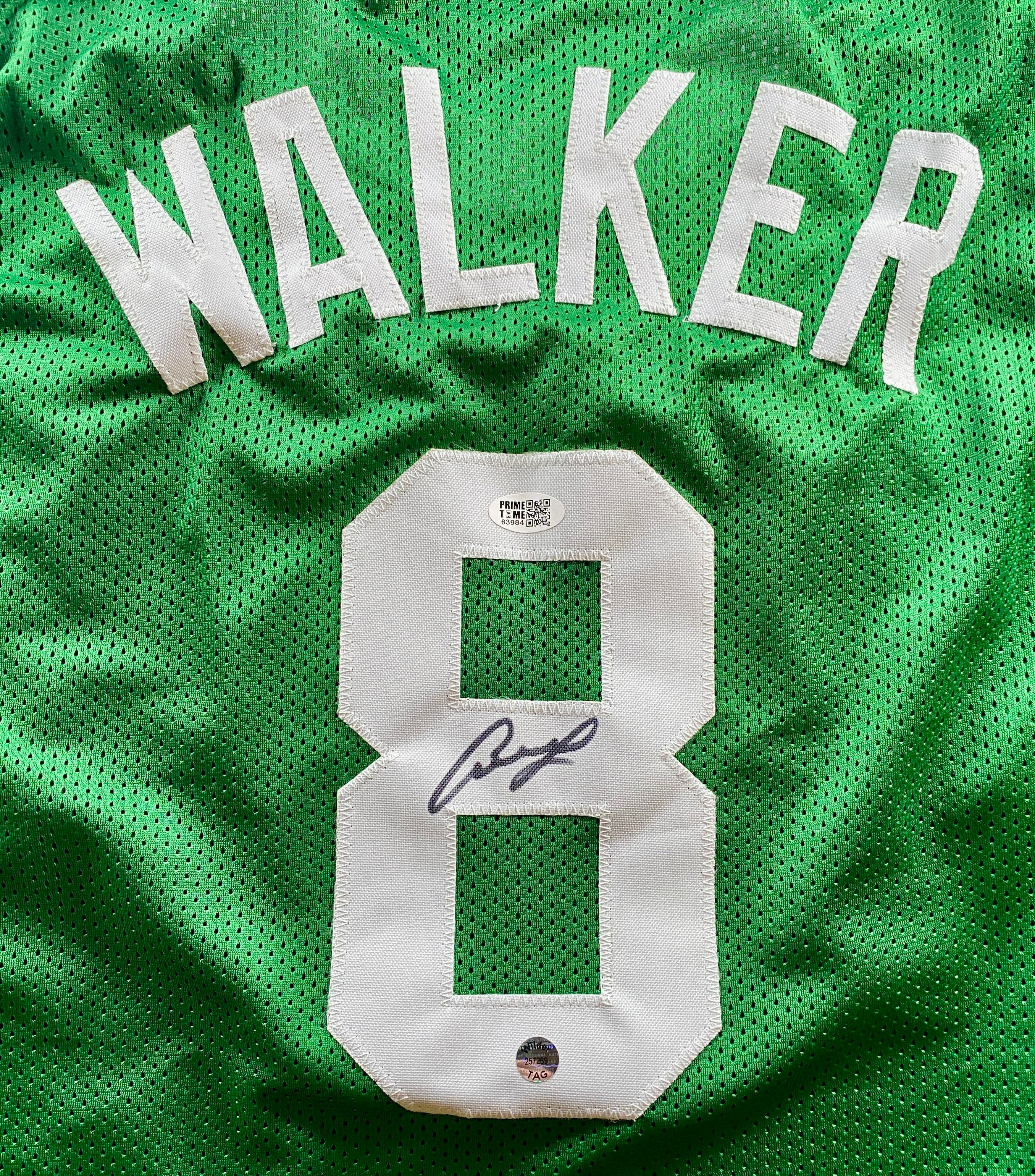 Antoine Walker Signed Jersey With COA (63984) (Celtics)
