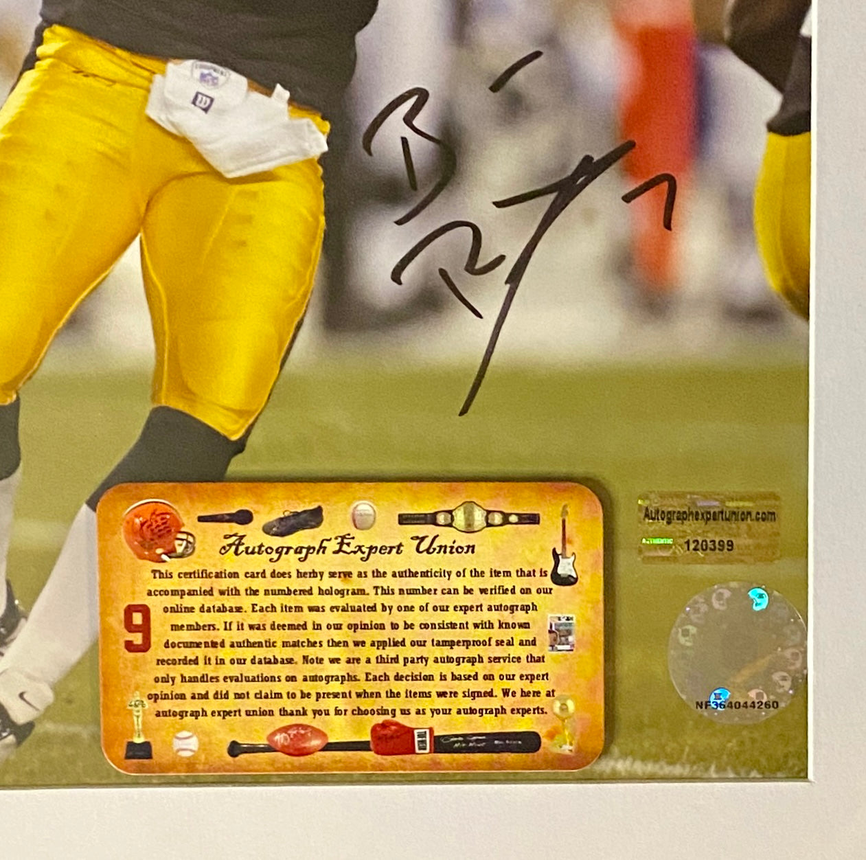 Ben Roethlisburger Signed and Framed 8x10 Photo With COA (120399) (Steelers)