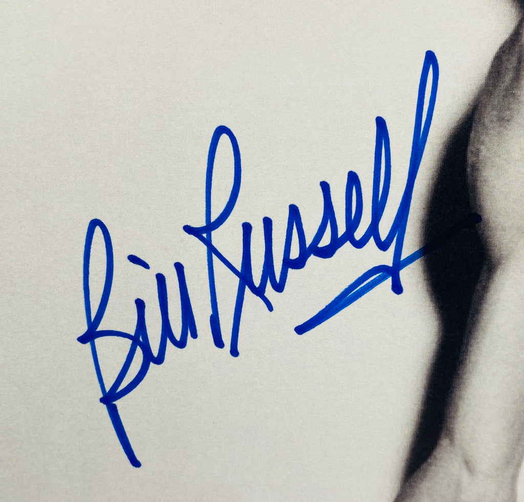 Bill Russell Signed 11x14 Photo With COA (A40680)