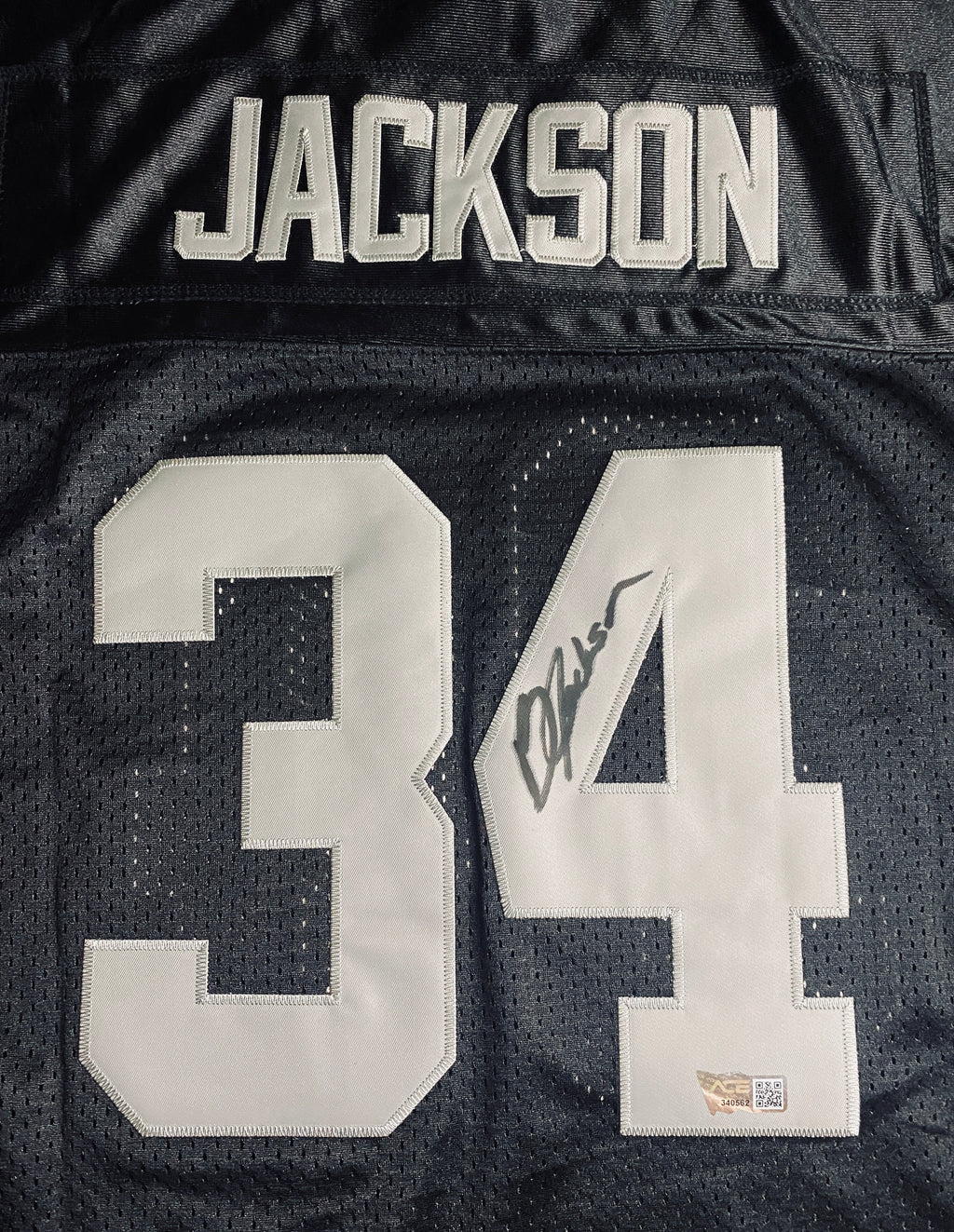 Bo Jackson Signed Jersey With COA (340562) (Raiders)
