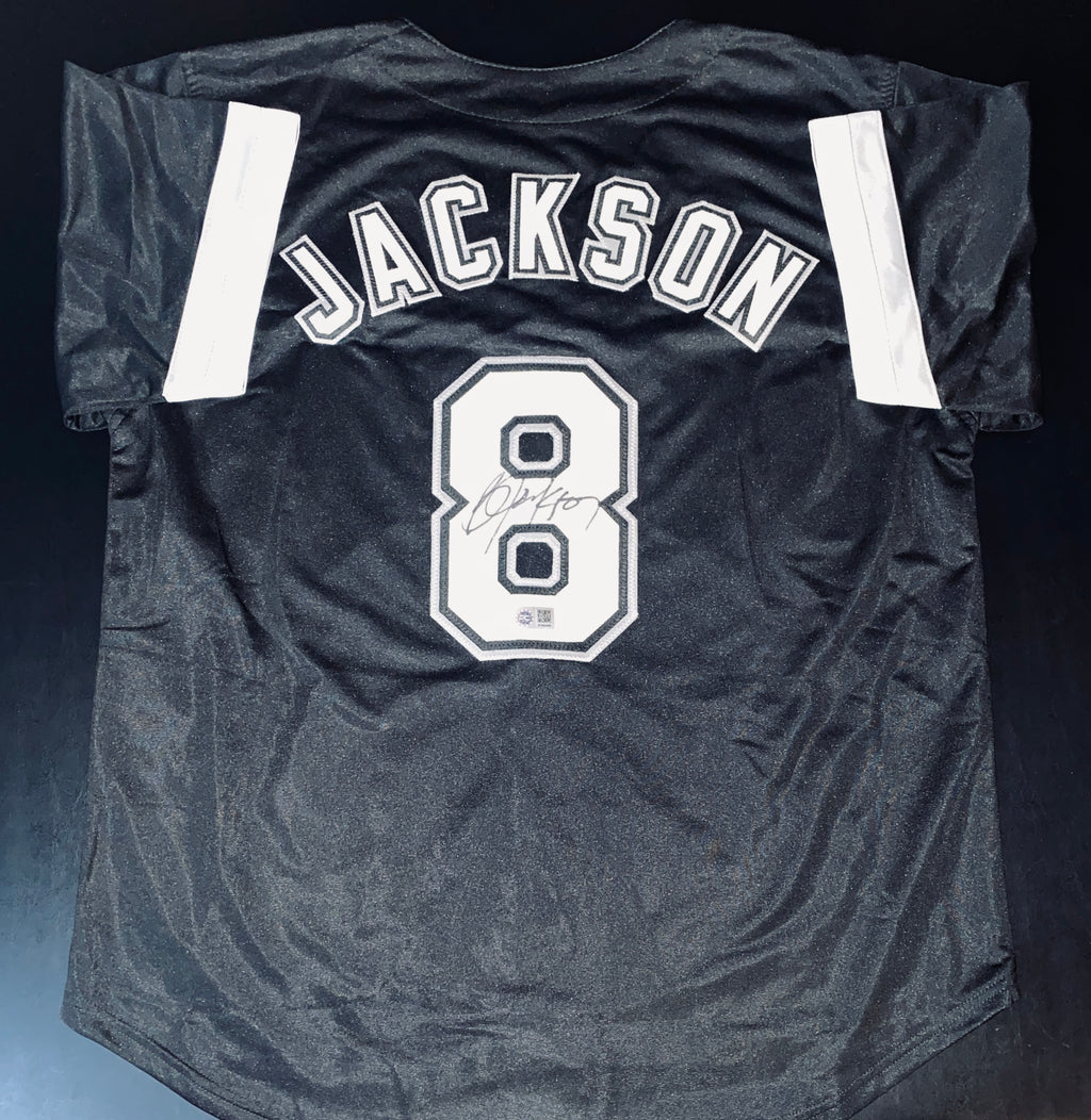 Bo Jackson Signed Jersey With COA (PC602400) (White Sox)
