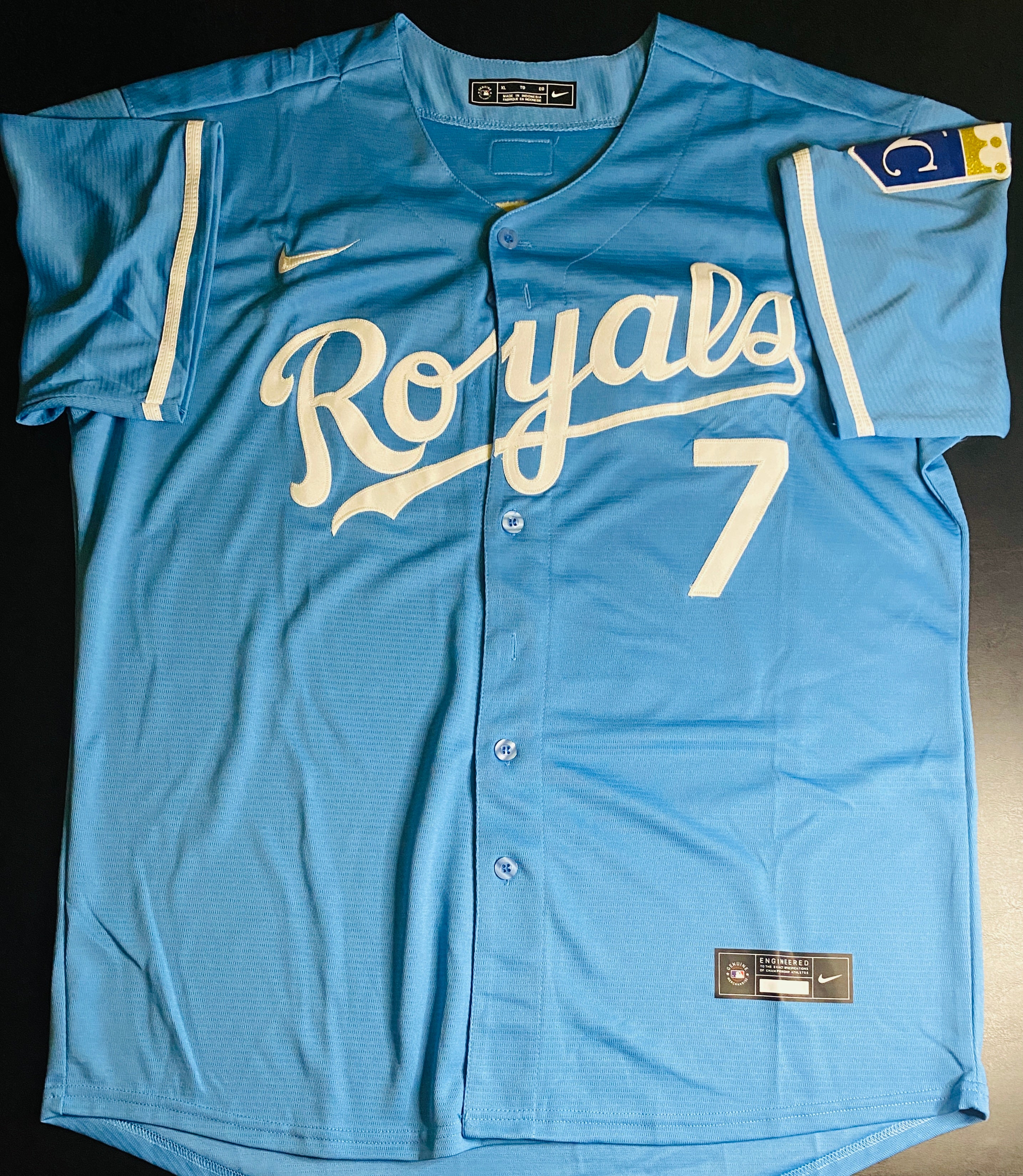 Bobby Witt Jr. Signed Jersey With COA (988030) (Royals)
