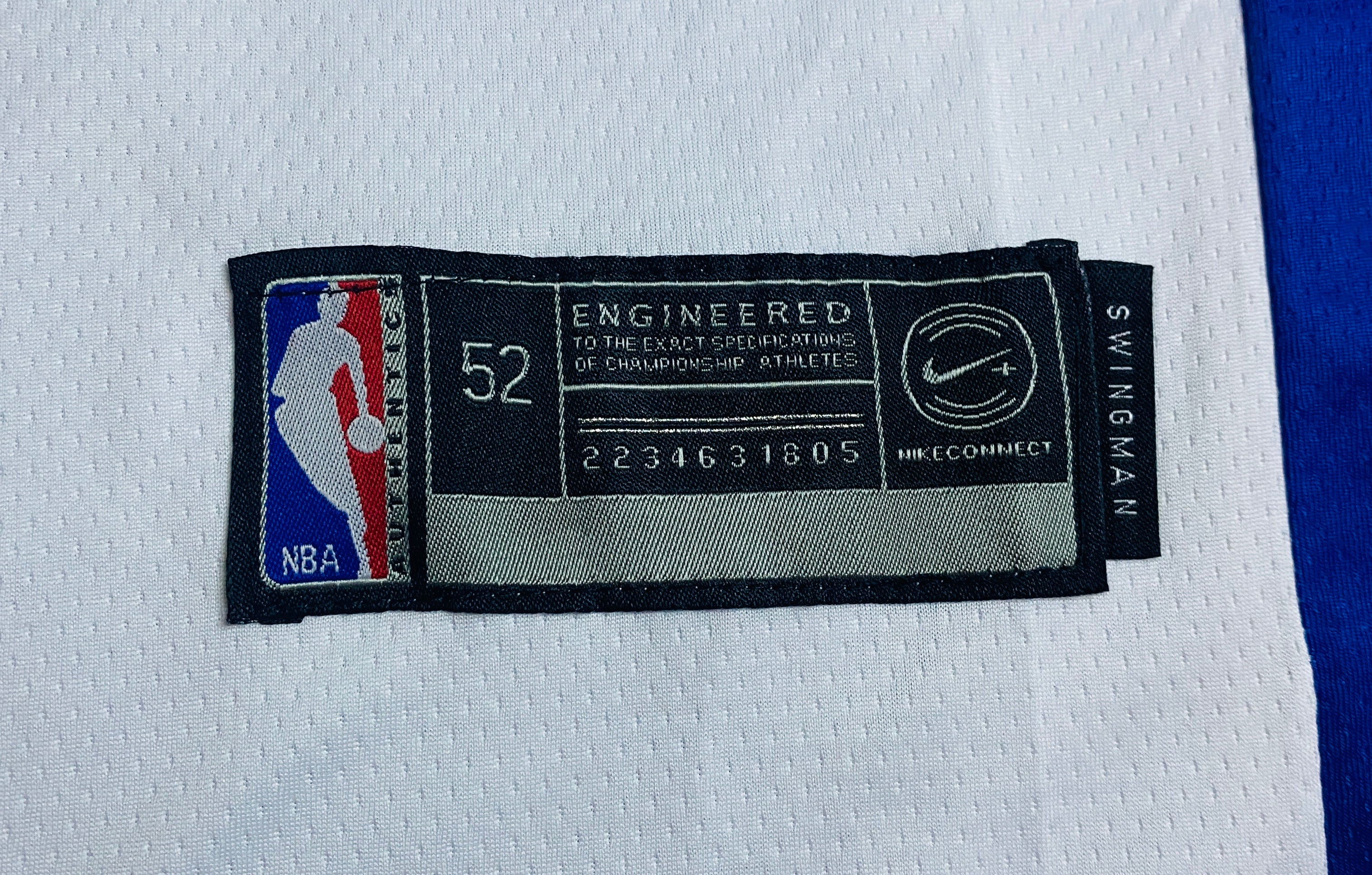 Cade Cunningham Signed Jersey With COA (121485) (Pistons)