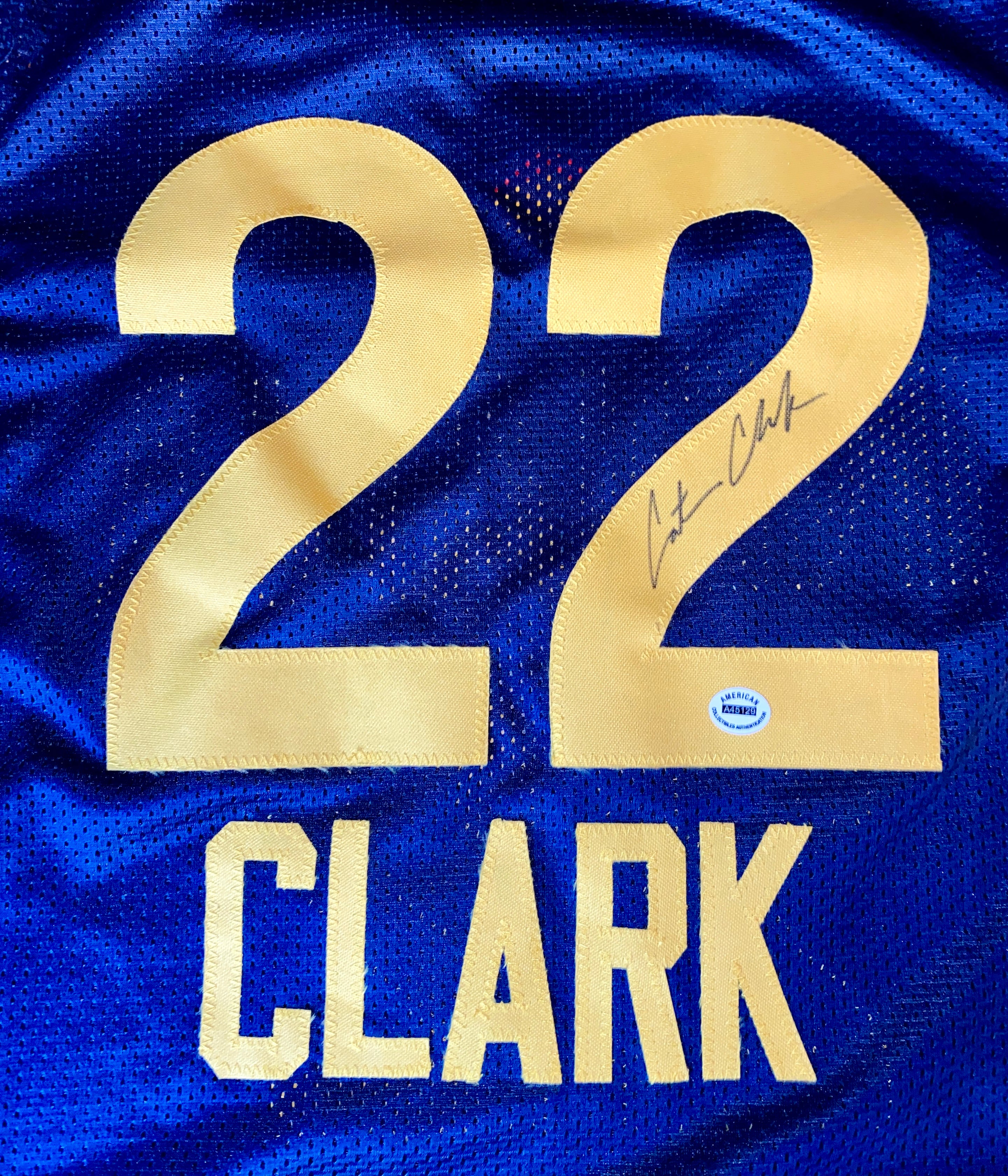 Caitlin Clark Signed Jersey With COA (A45129) (Fever)