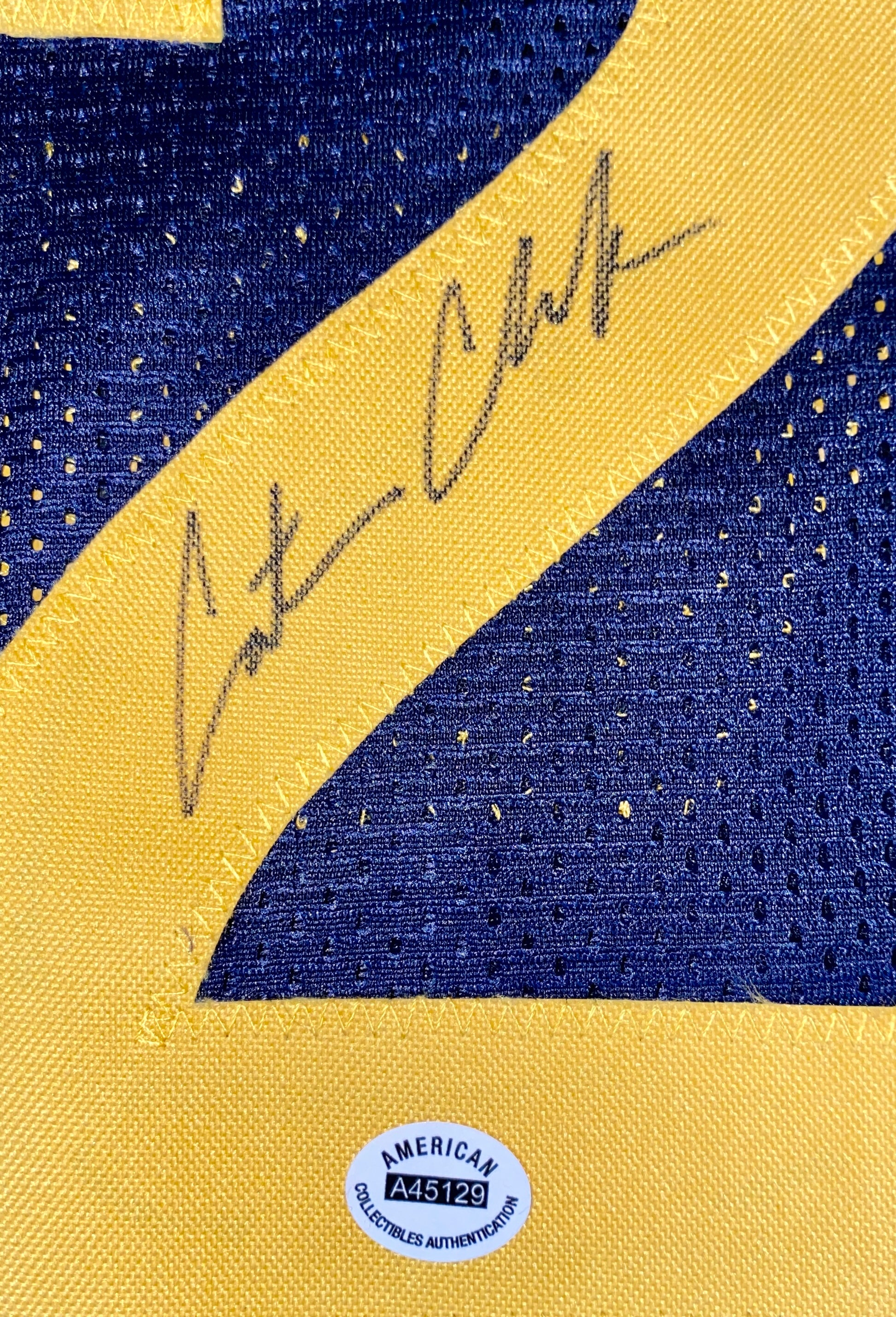 Caitlin Clark Signed Jersey With COA (A45129) (Fever)