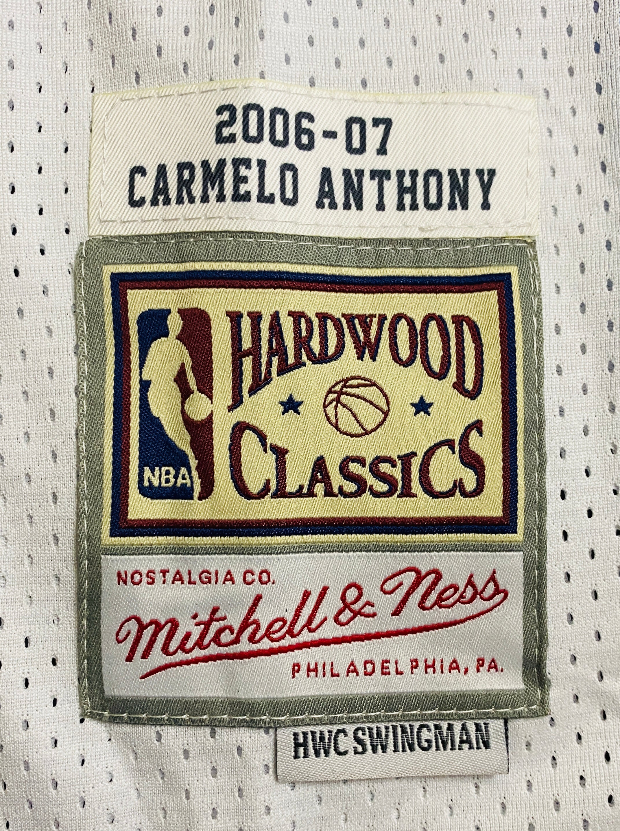 Carmelo Anthony Signed Jersey With COA (2371375) (Nuggets)