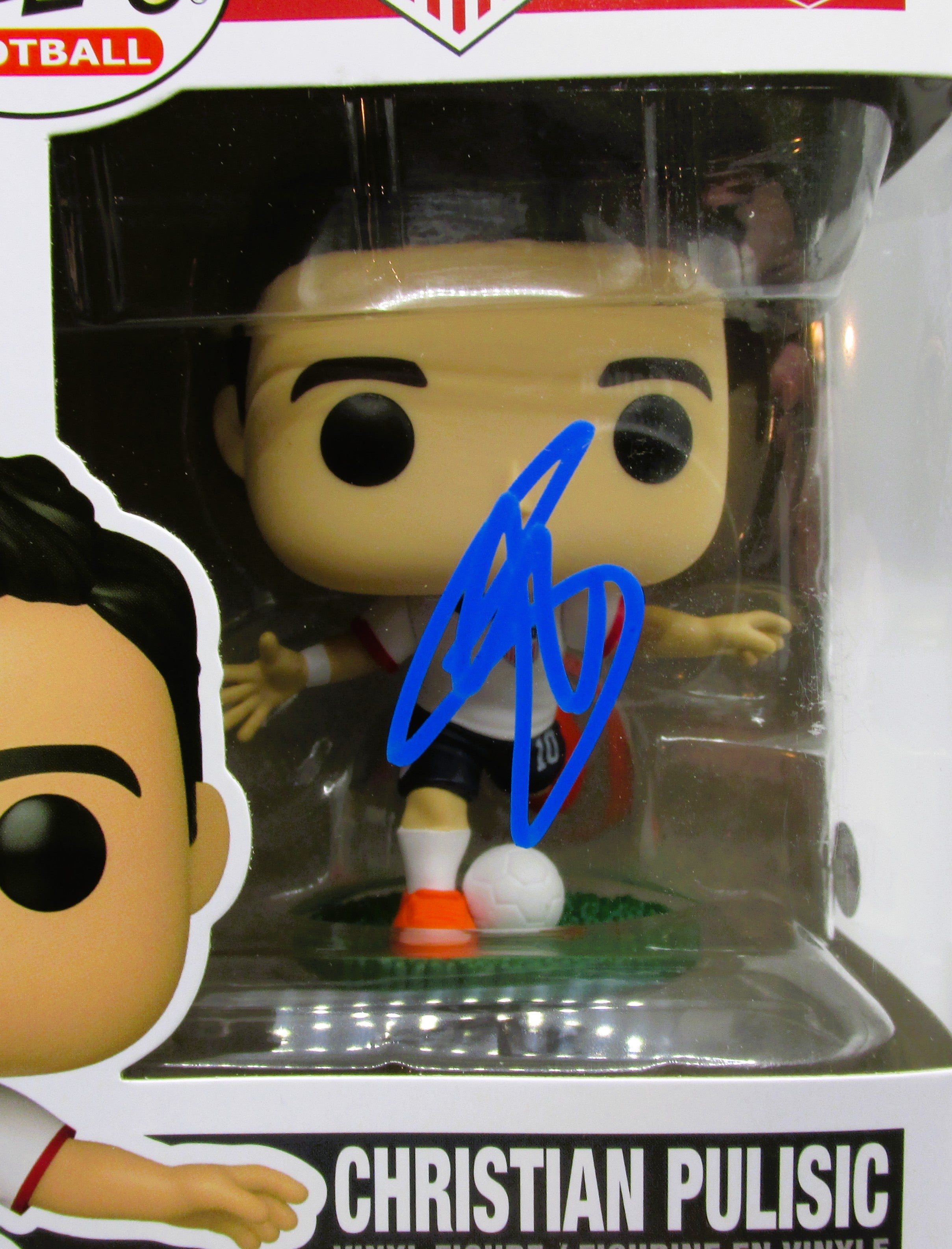 Christian Pulisic Signed Funko In Case With COA (PC483400) (Team USA)