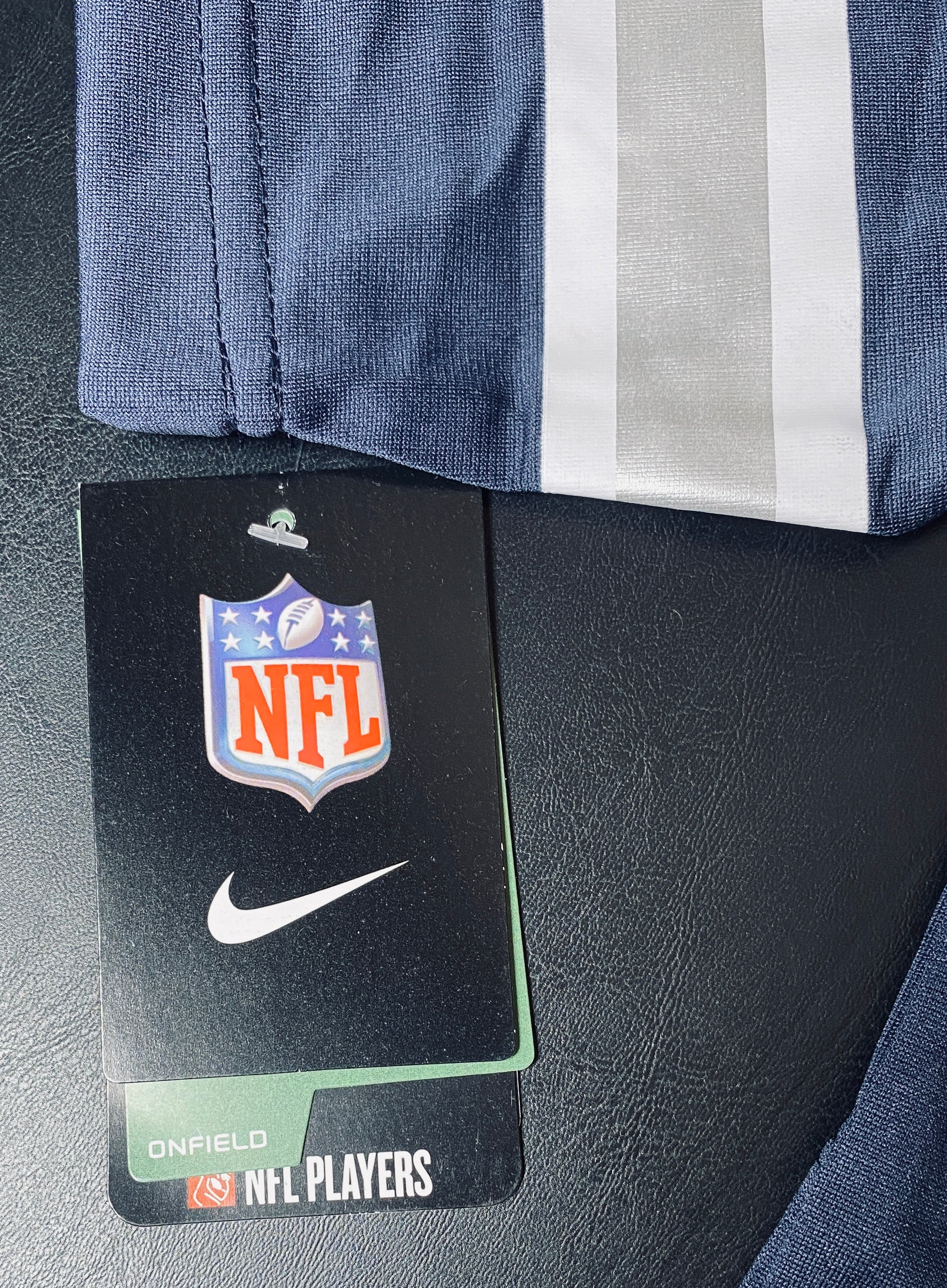 Dak Prescott Signed Jersey With COA (760236) (Cowboys)