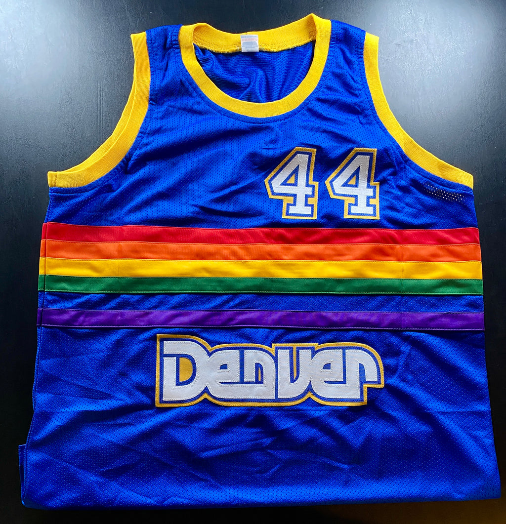 Dan Issel Signed Jersey With JSA COA (WP289251) (Nuggets)