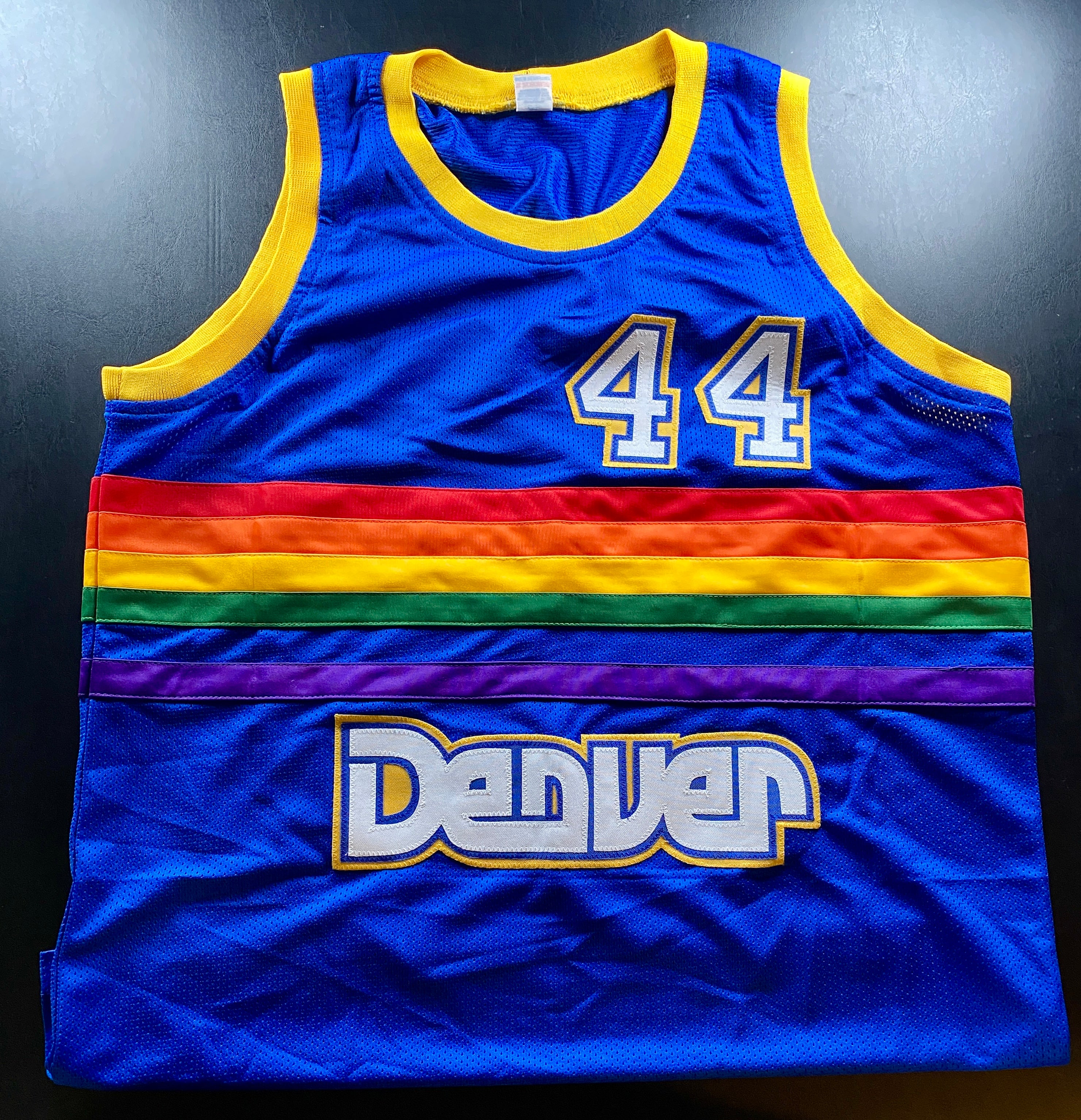 Dan Issel Signed Jersey With JSA COA (WP289251) (Nuggets)
