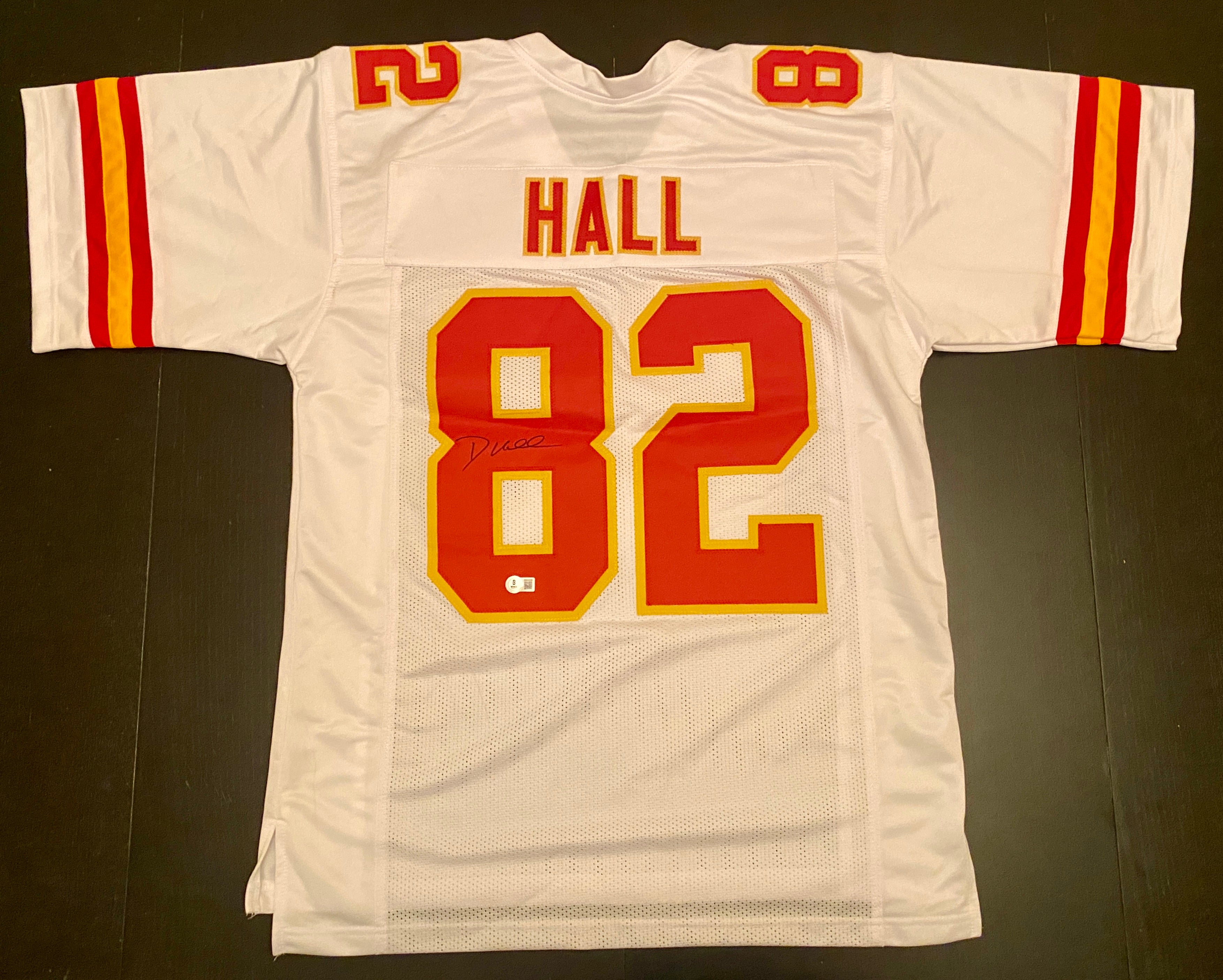 Dante Hall Signed Jersey With Beckett COA (2W842229) (Chiefs)