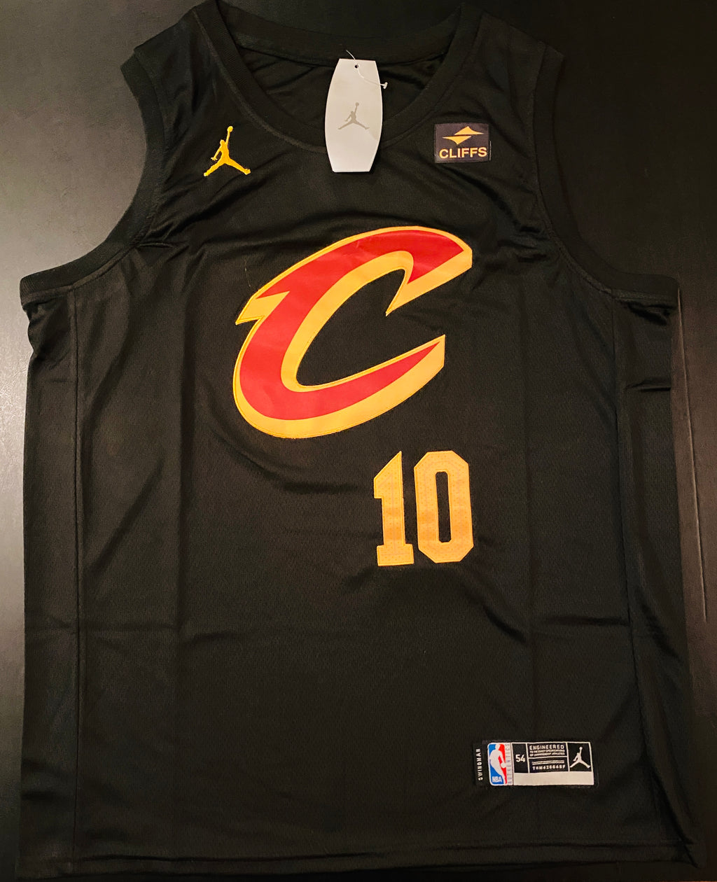 Darius Garlund Signed Authentic Jersey With COA (PC485849) (Cavaliers)