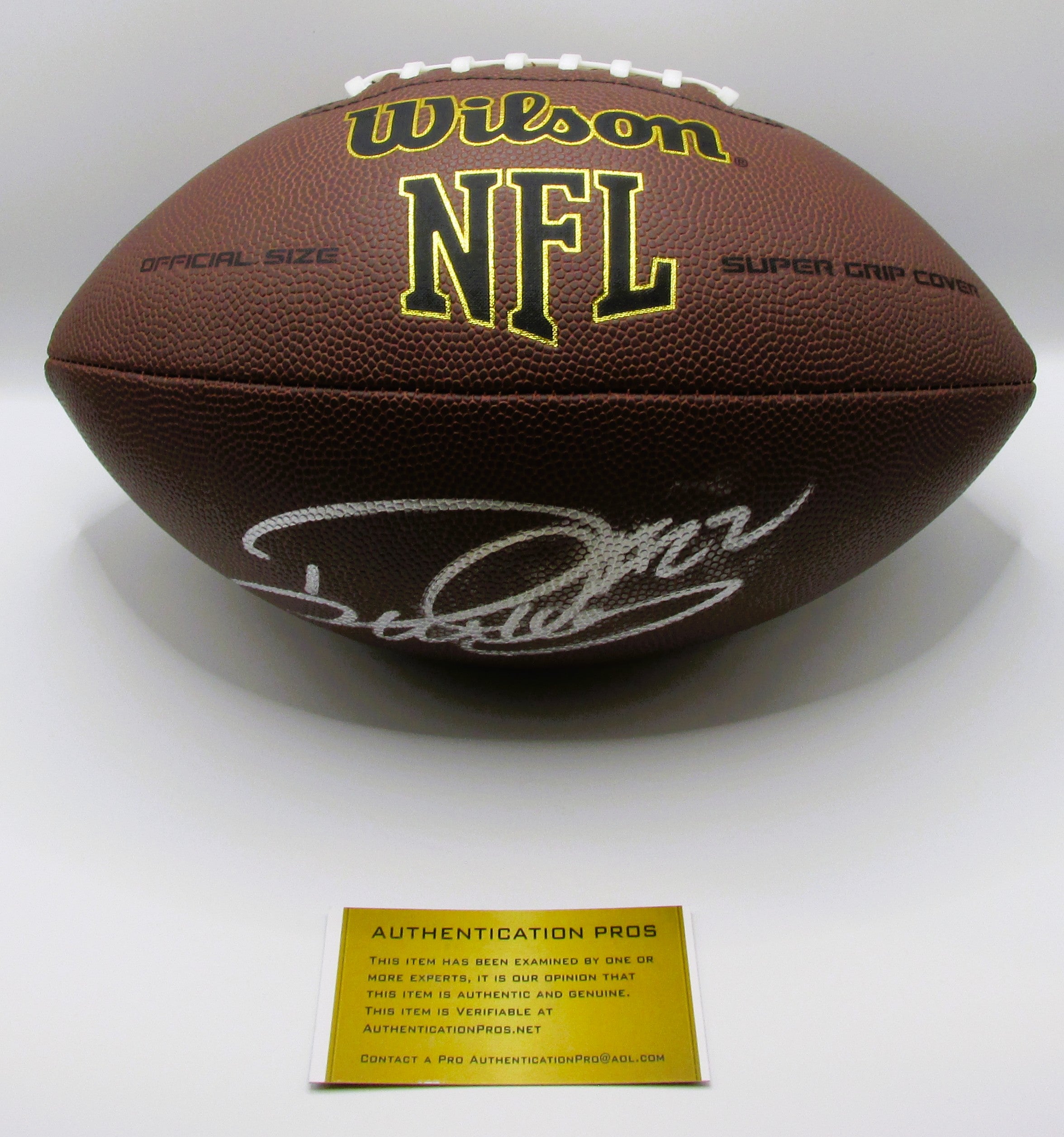 Derrick Henry Signed Football With COA (986781) (Ravens)