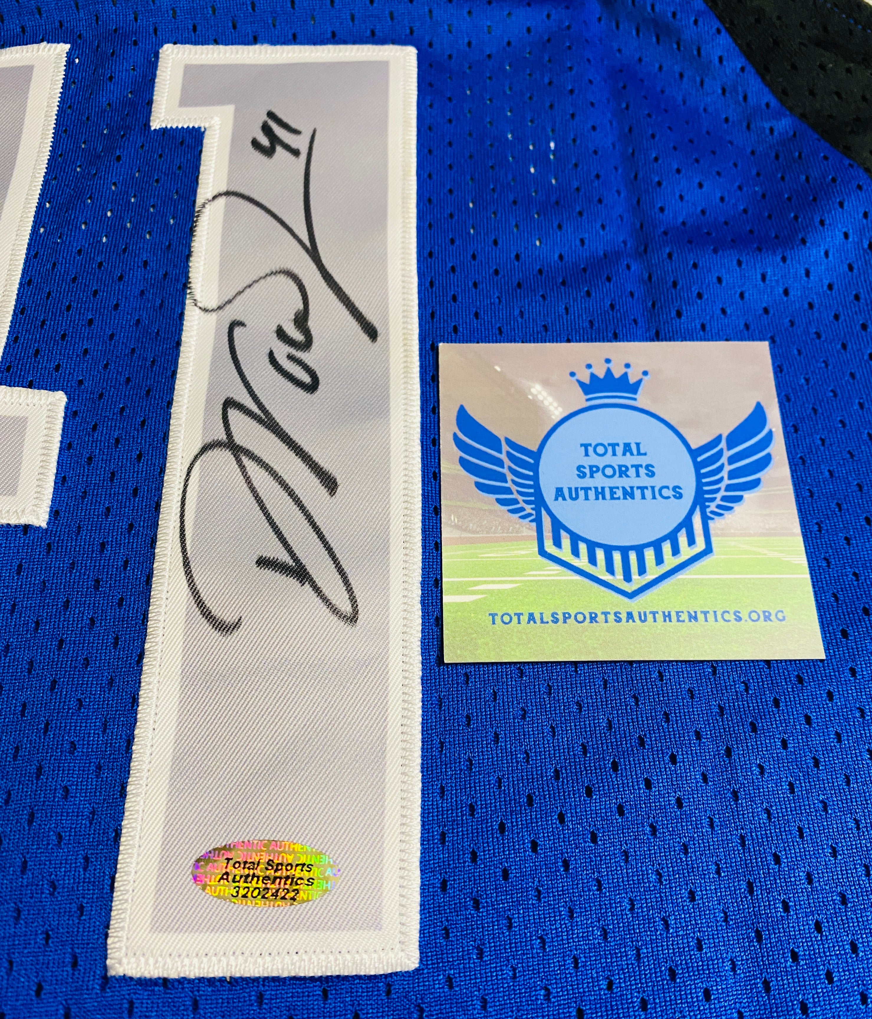 Dirk Nowitzki Signed Jersey With COA (3202422) (Mavericks)