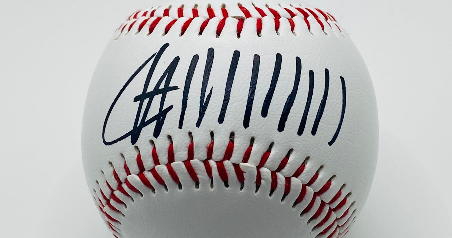 Donald Trump Signed Baseball In Case With COA (984533) (President)