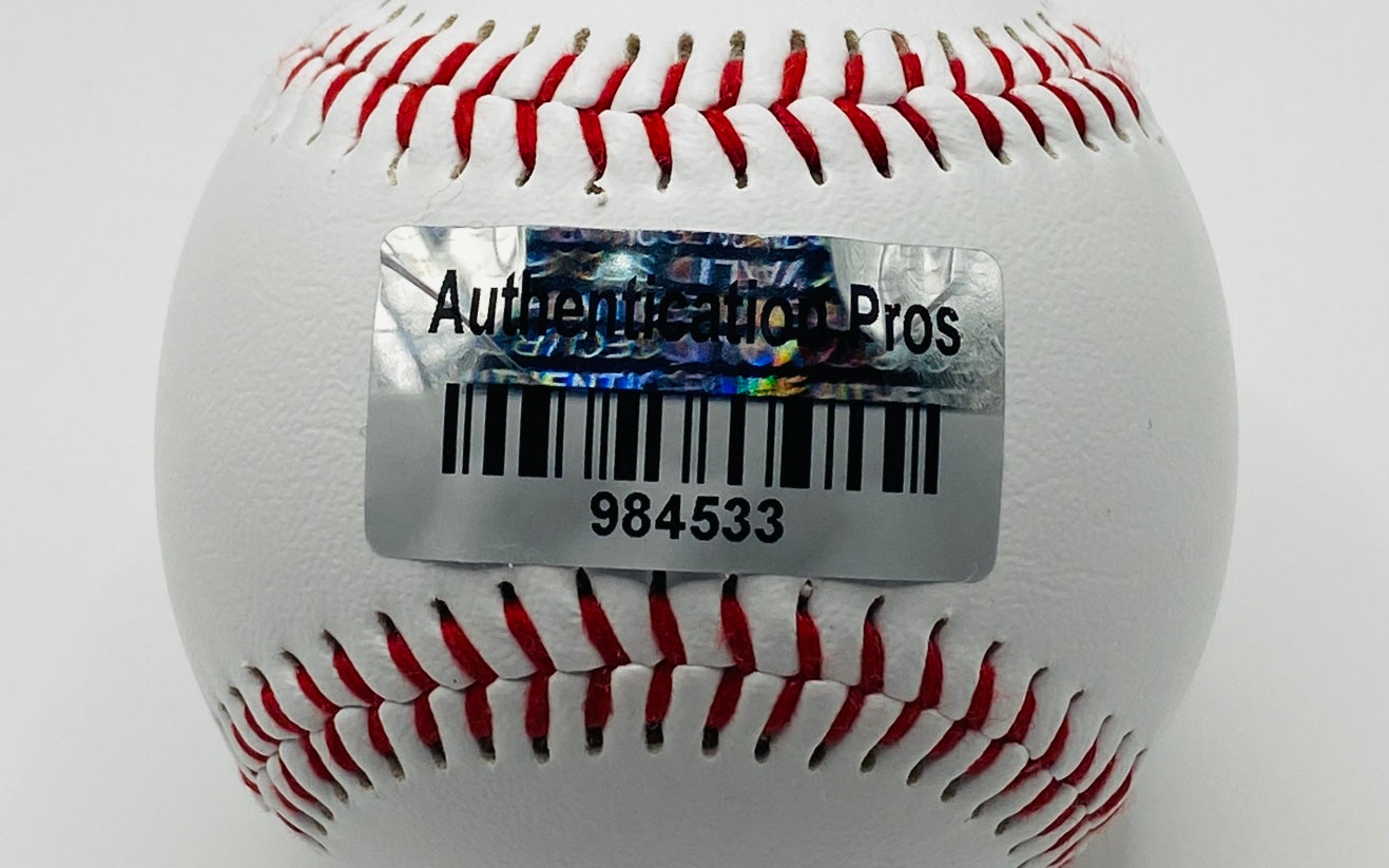 Donald Trump Signed Baseball In Case With COA (984533) (President)
