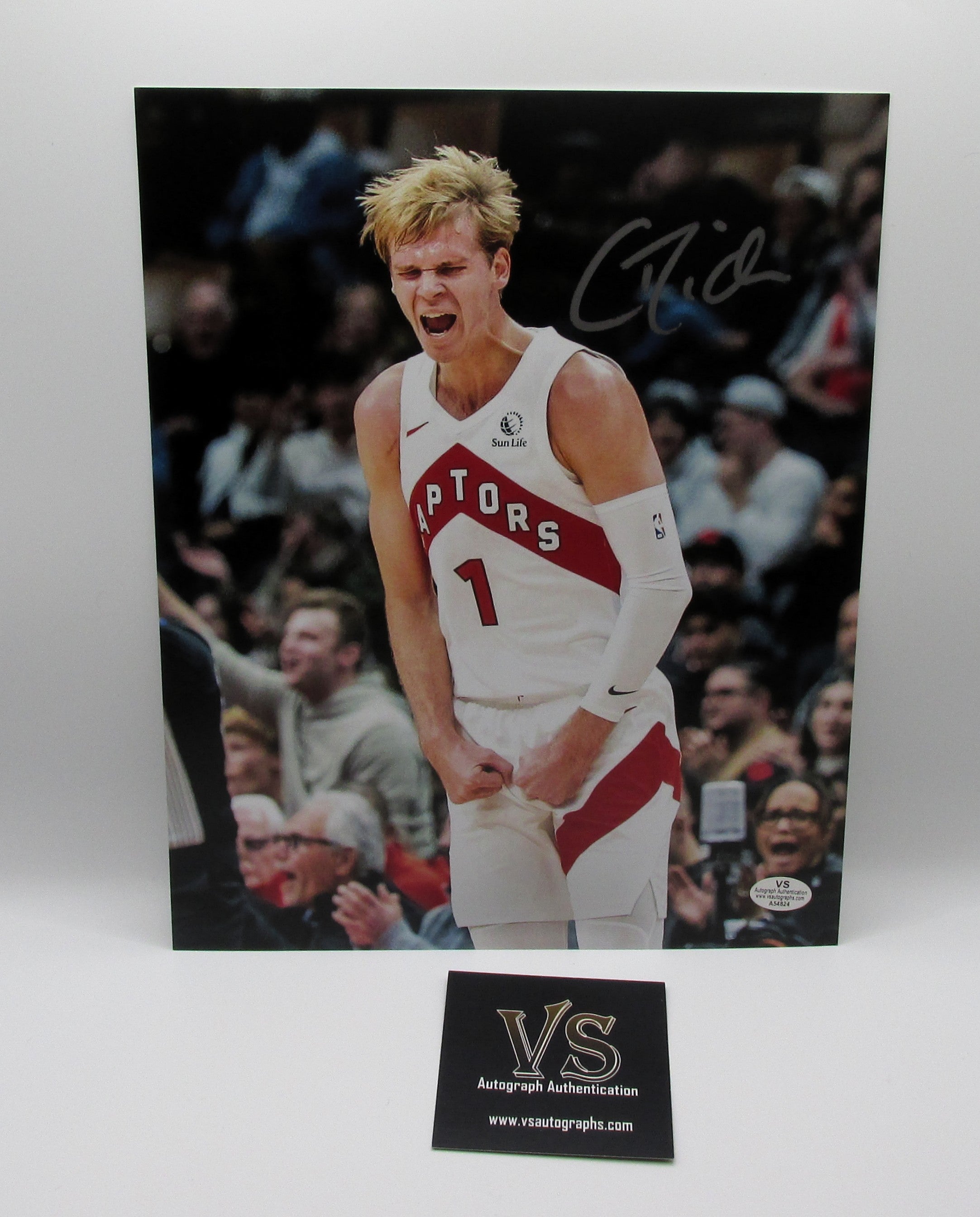 Gradey Dick Signed 8x10 Photo with COA (A54824) (Raptors)
