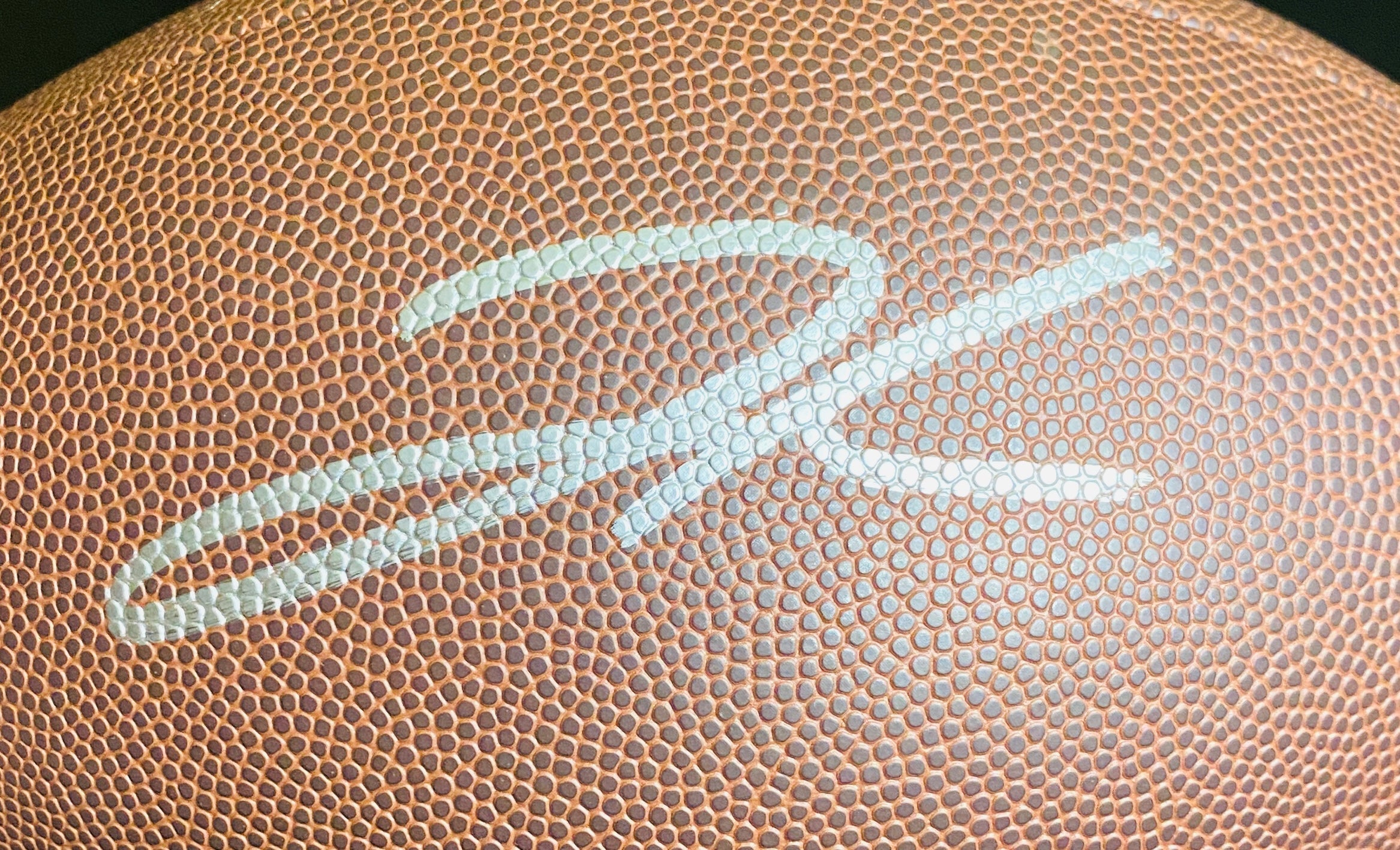 Jahmyr Gibbs Signed Football With COA (PC605998) (Lions)
