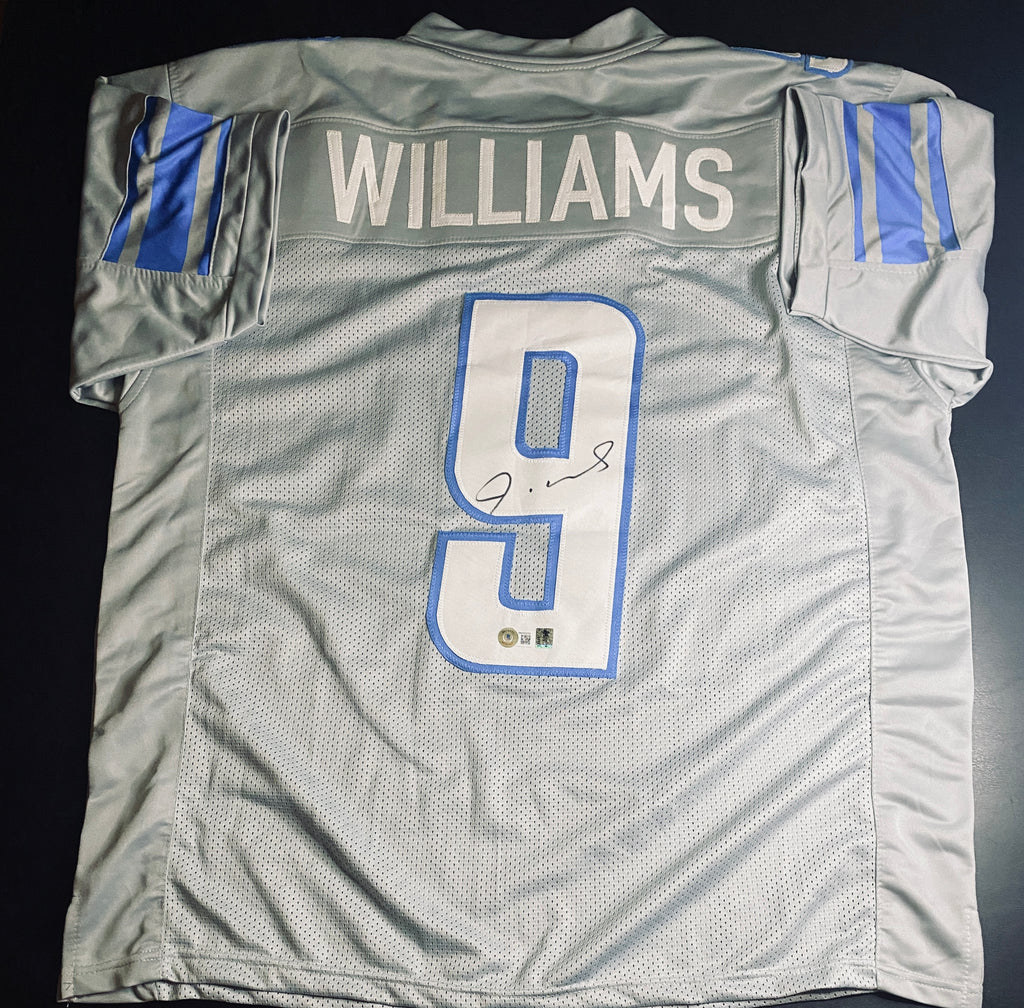 Jameson Williams Signed Authentic Jersey With COA (WV32255) (Lions)