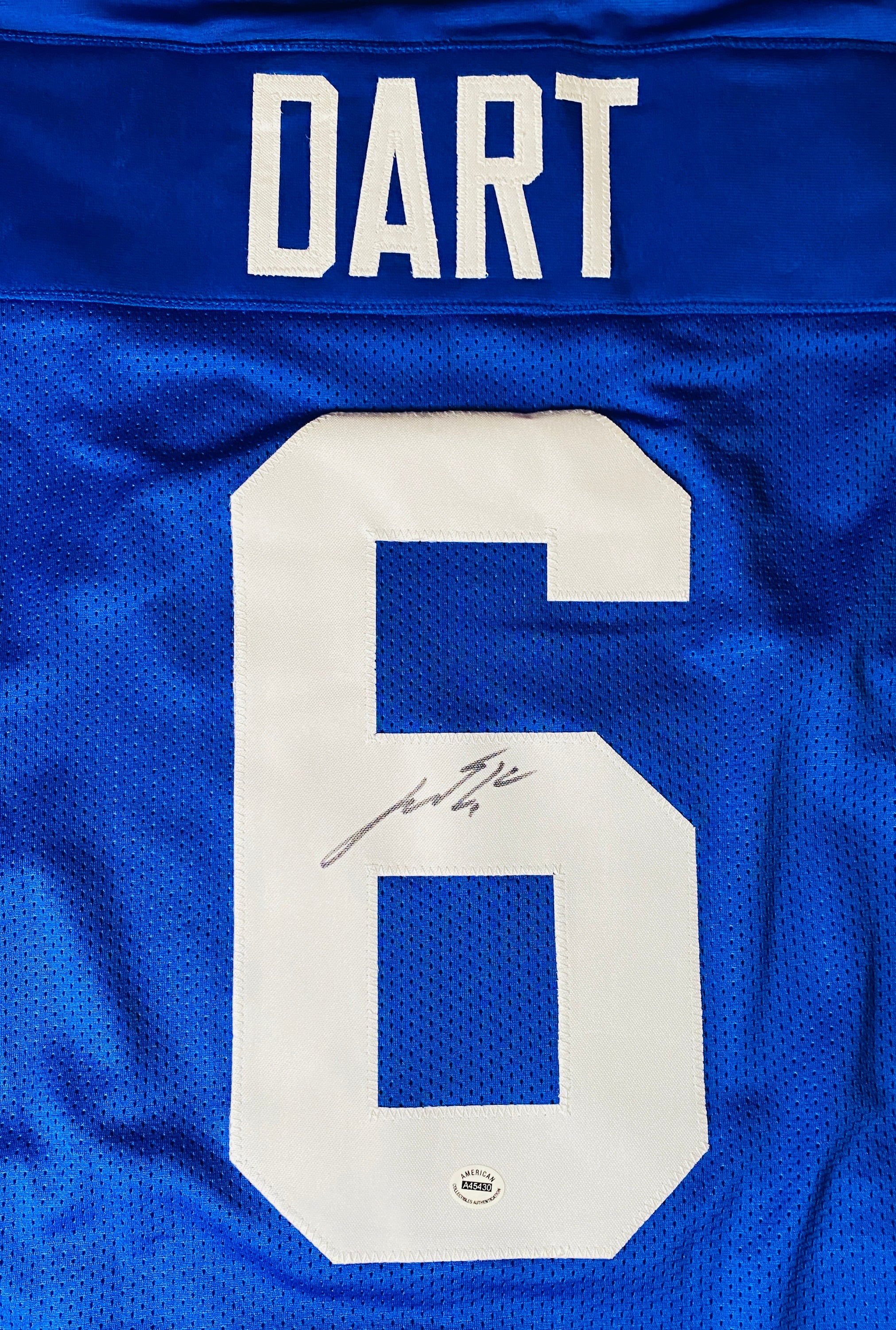 Jaxson Dart Signed Jersey With COA (A45430) (Giants)