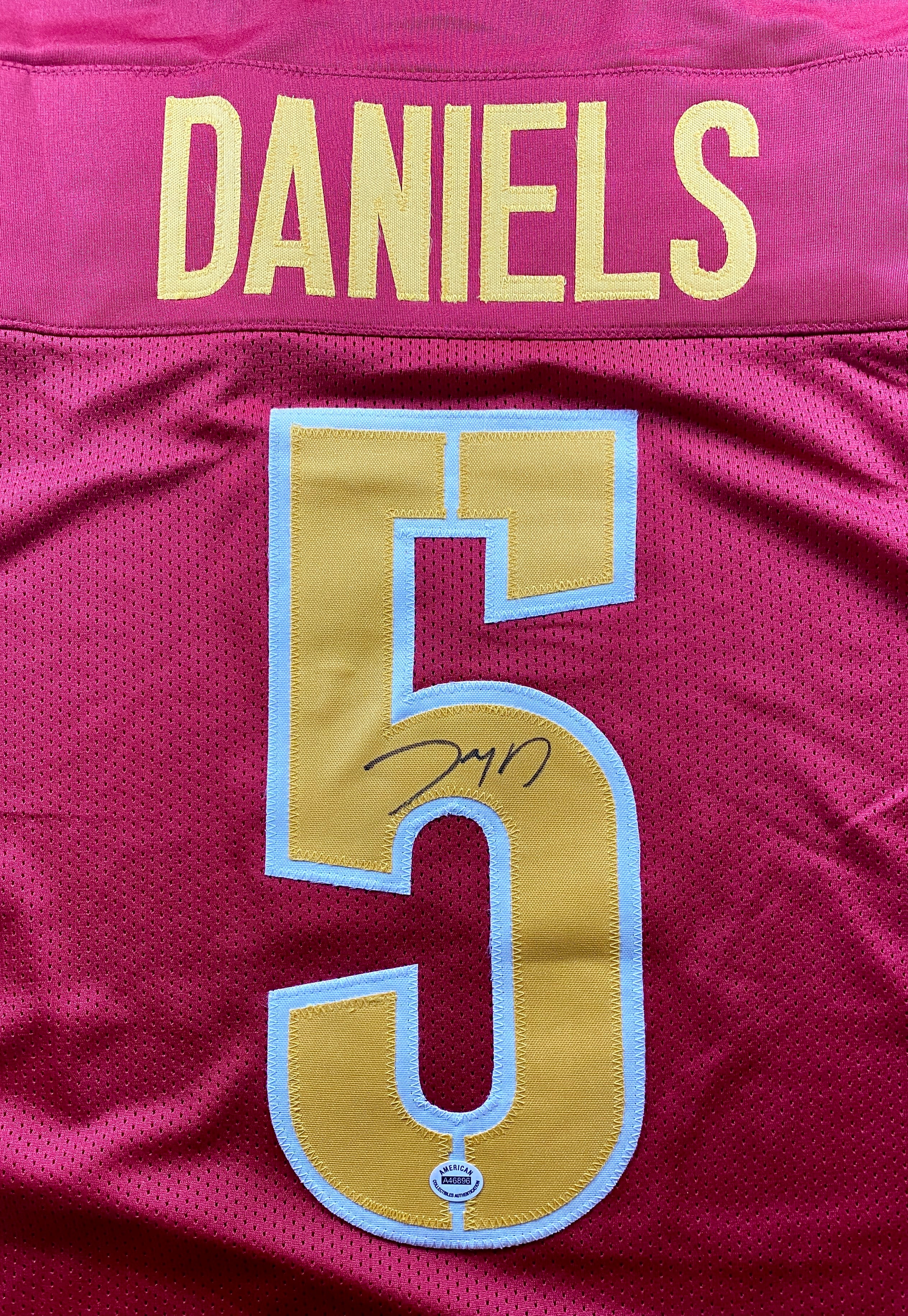 Jayden Daniels Signed Jersey With COA (A46896) (Commanders)