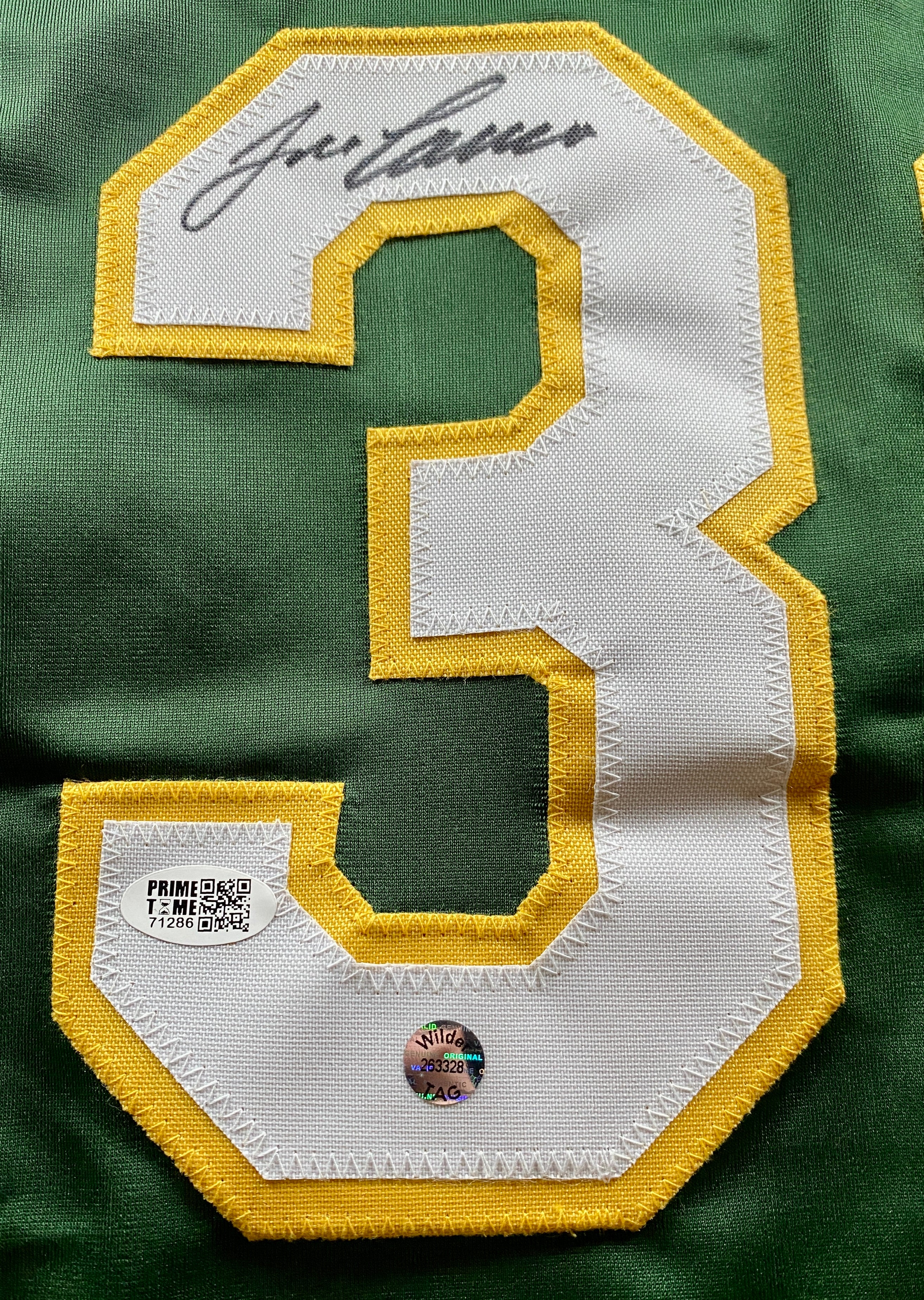 Jose Canseco Signed Jersey With COA (71286, 263328) (A's, Athletics)