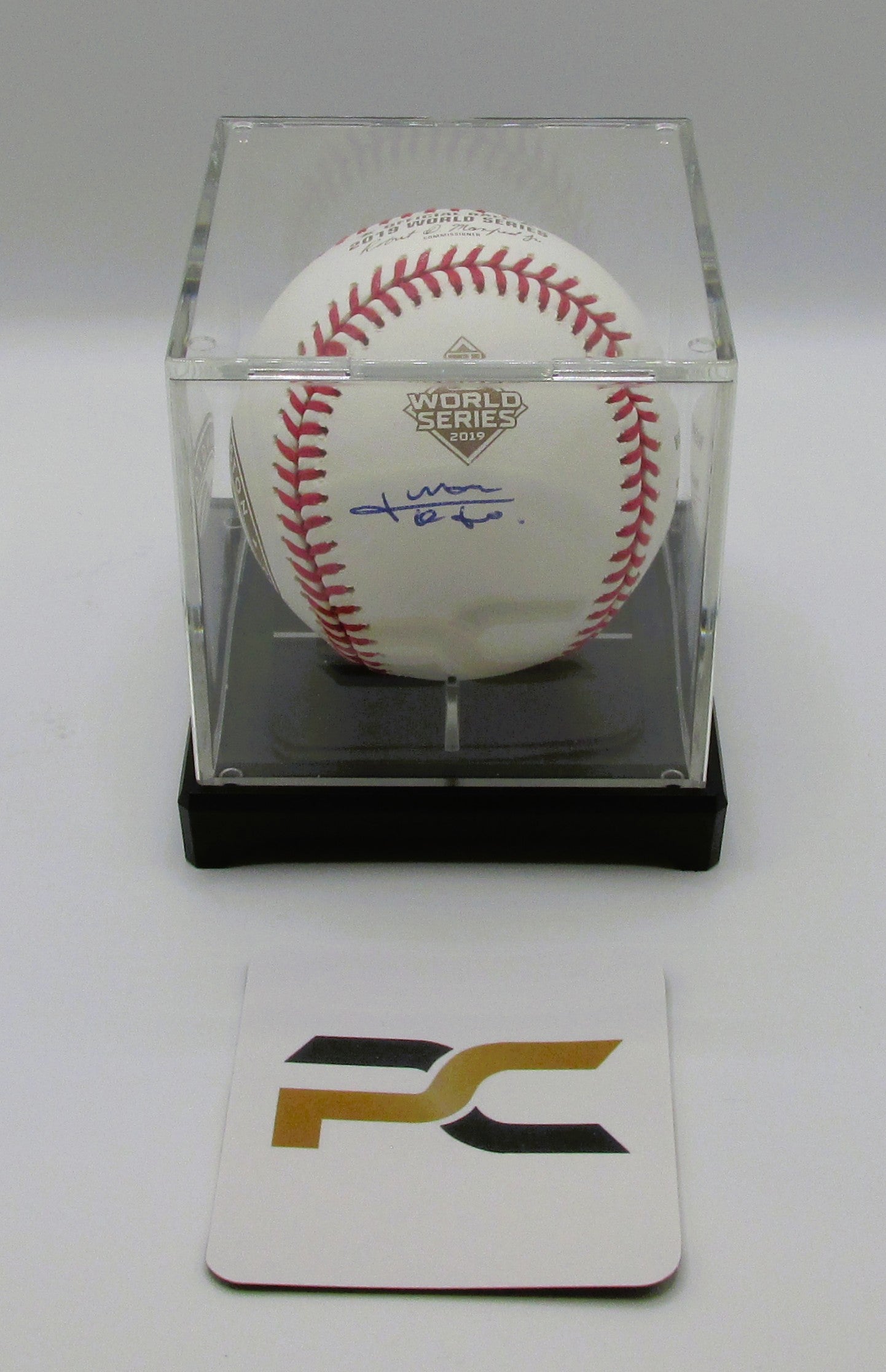 Juan Soto Signed Baseball In Case With COA (PC484252) (Nationals)