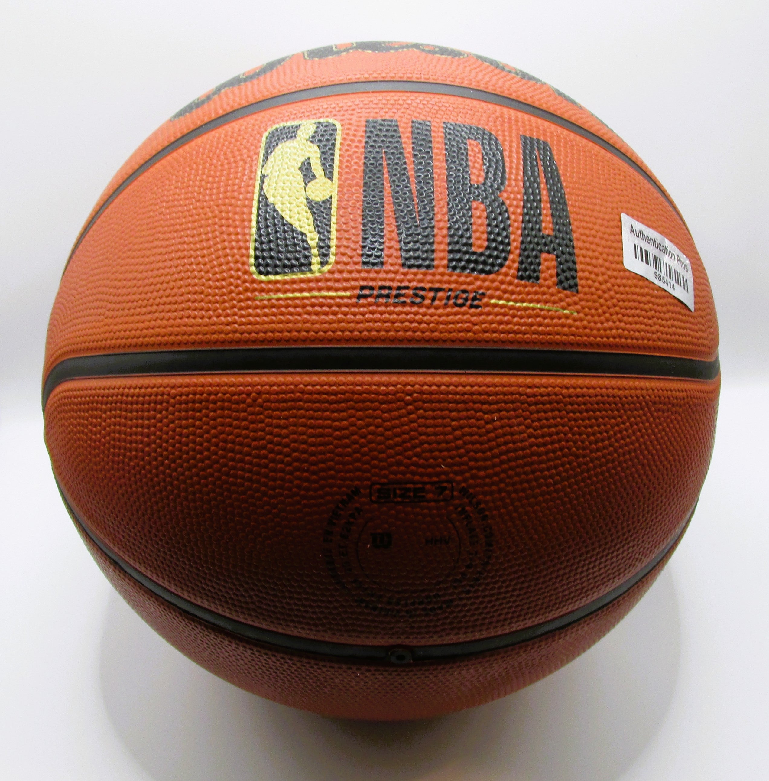 Julius Erving Signed Basketball With Inscription And COA (985414) (76ers, Squires, Nets)