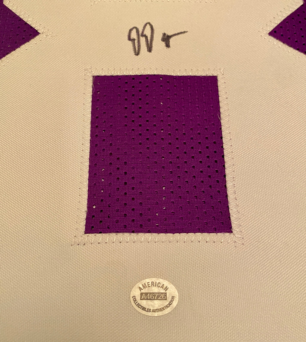 Justin Jefferson Signed Jersey With COA (A46726) (Vikings)