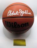Kareem Abdul-Jabbar Signed Basketball With COA (985412) (Lakers)