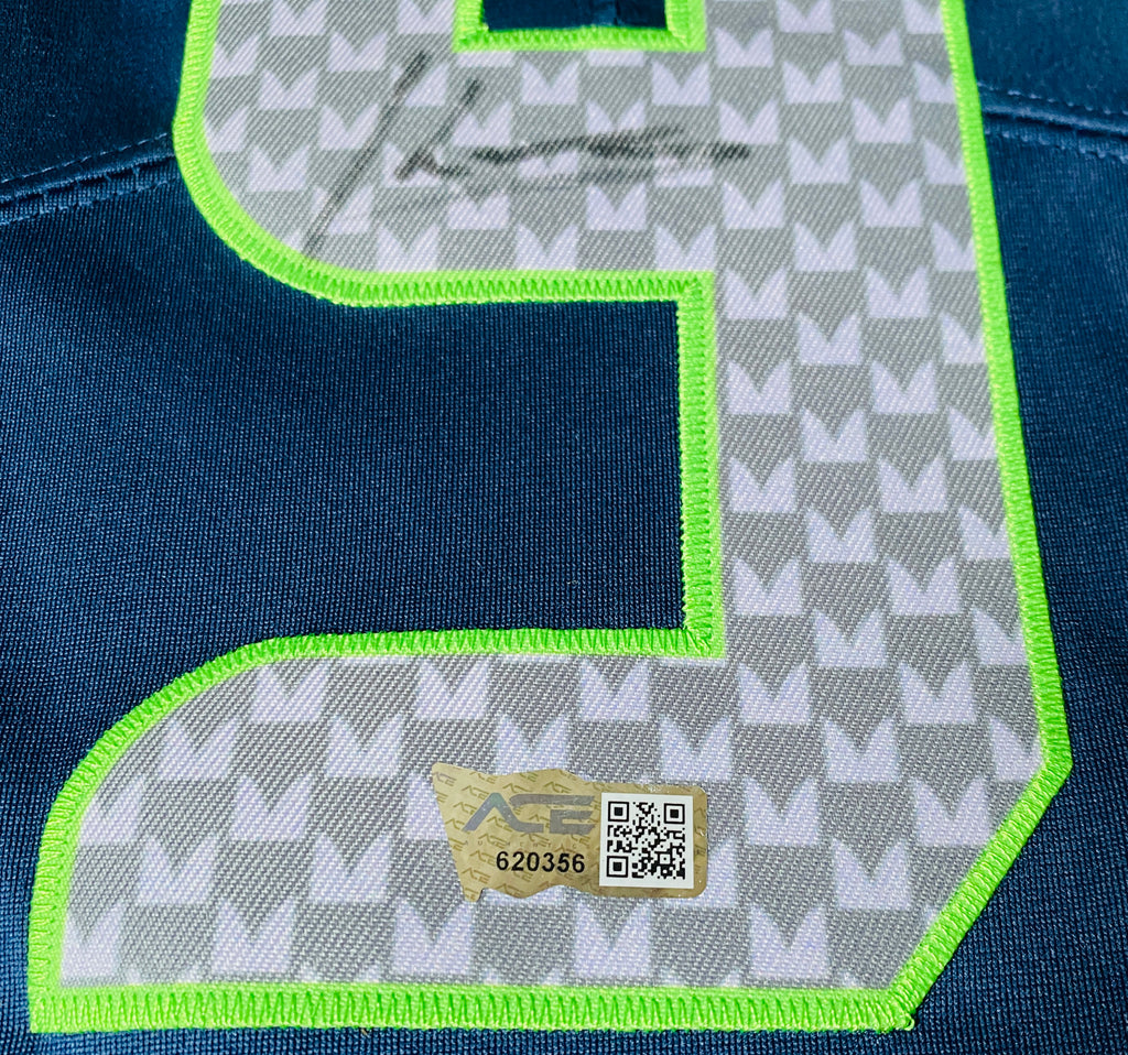 Kenneth Walker III Signed Jersey (Seahawks) - See Notes Regarding COA