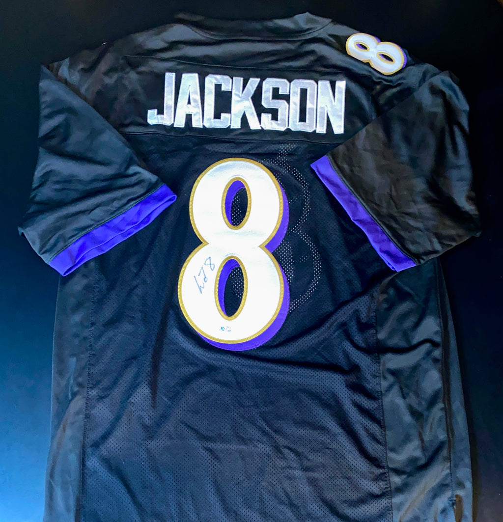 Lamar Jackson Signed Jersey With COA (501781) (Ravens)