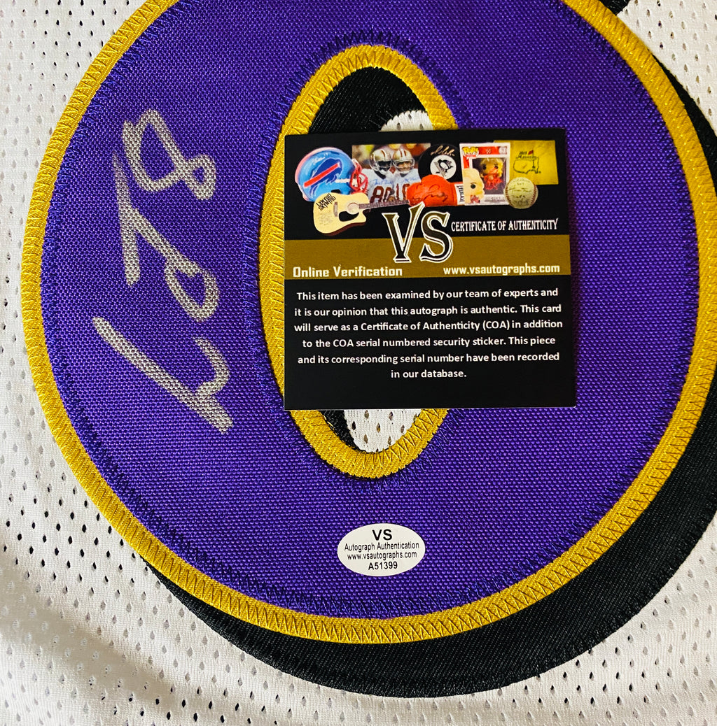 Lamar Jackson Signed Jersey With COA (A51399) (Ravens)