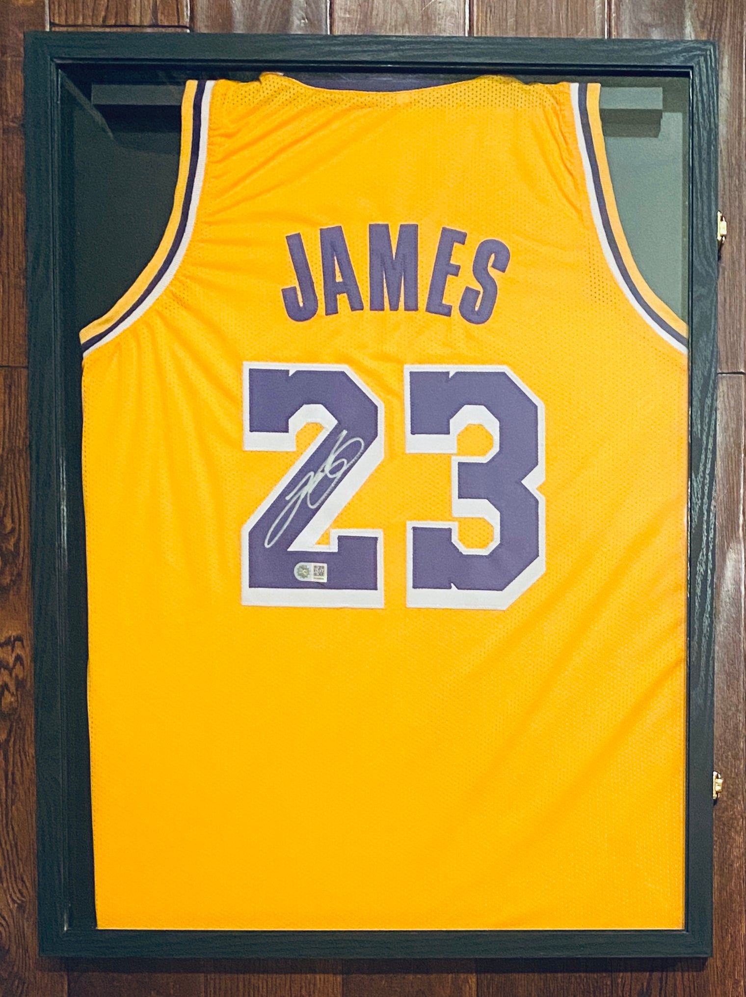 LeBron James Signed and Framed Jersey With COA (PC605044) (Lakers)