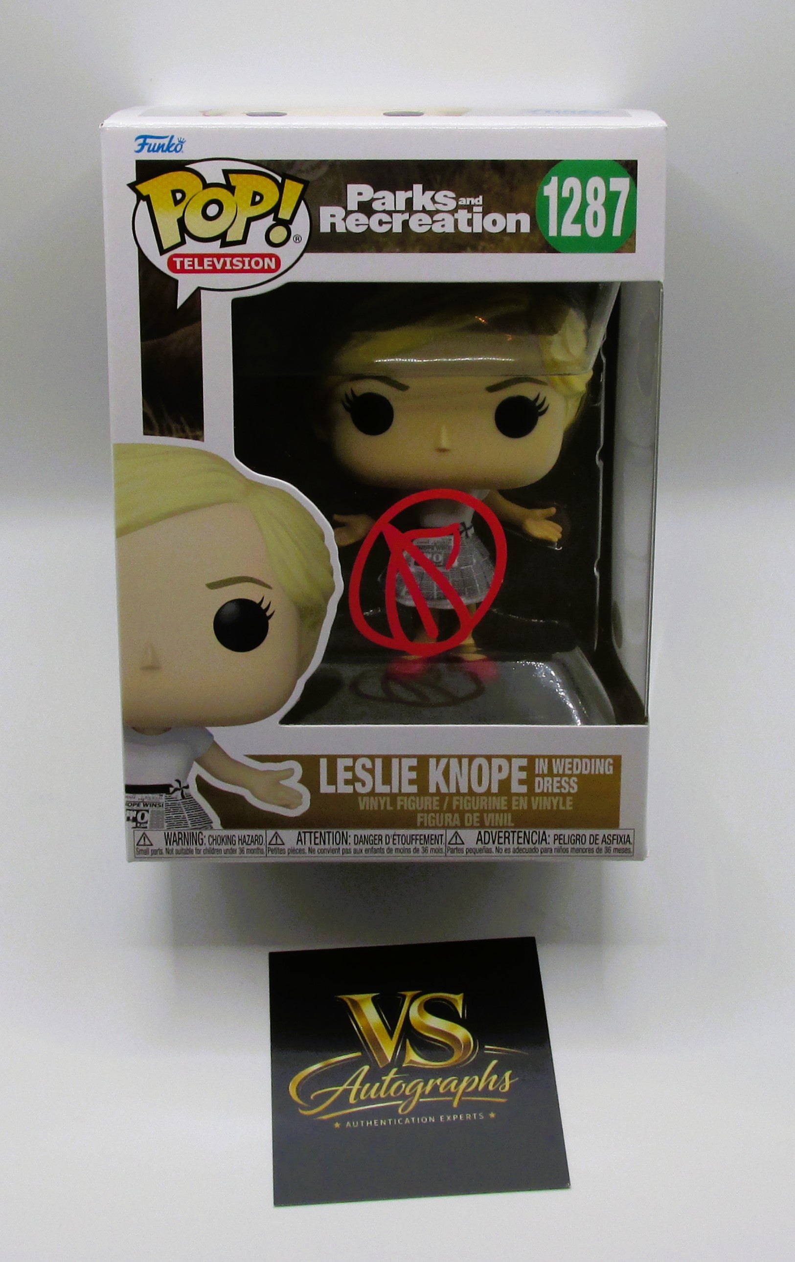 Leslie Knope (Amy Poehler) Signed Funko In Case With COA (A53801)(Parks and Rec)