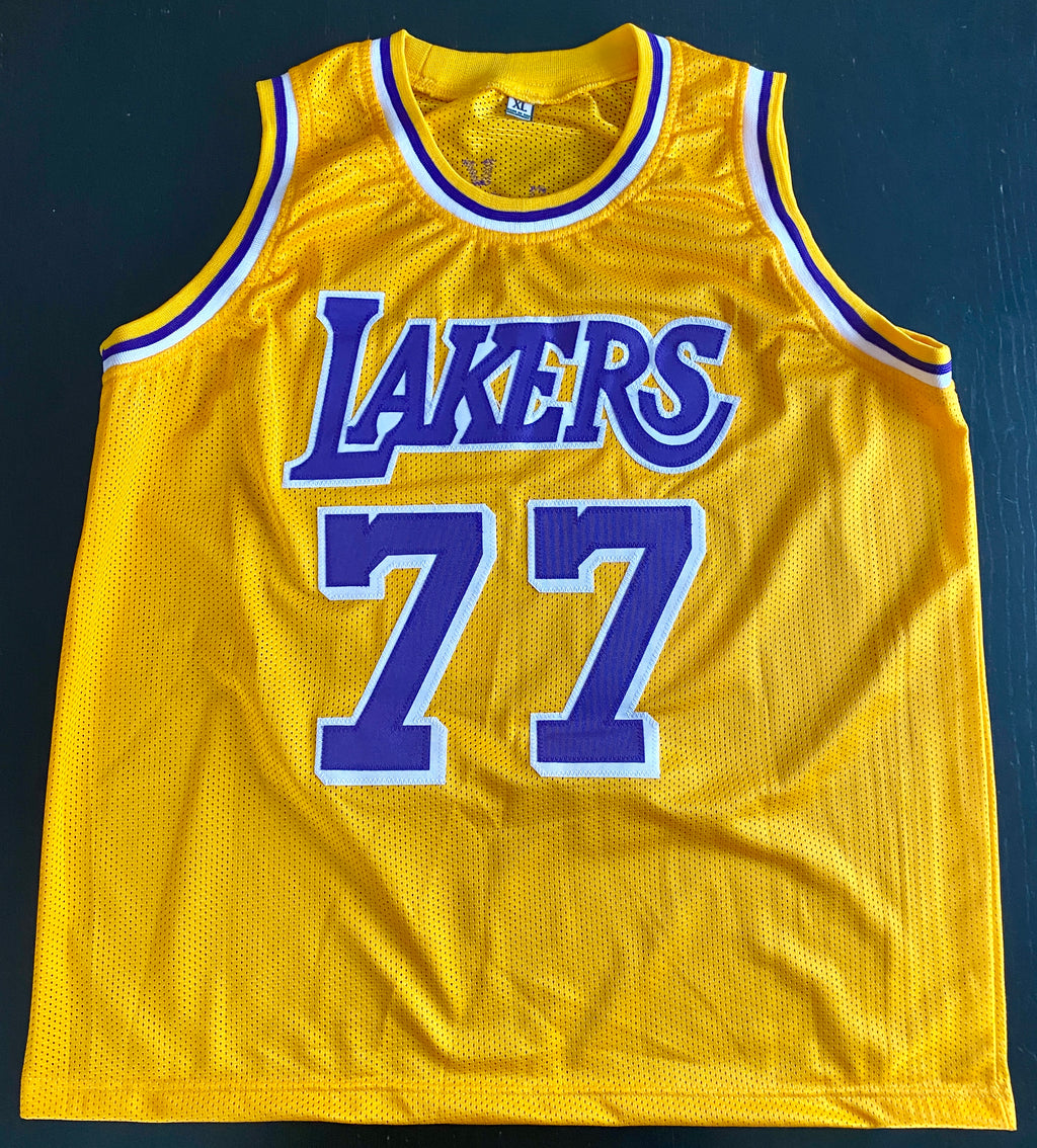 Luka Doncic Signed Jersey With COA (A45489) (Lakers)