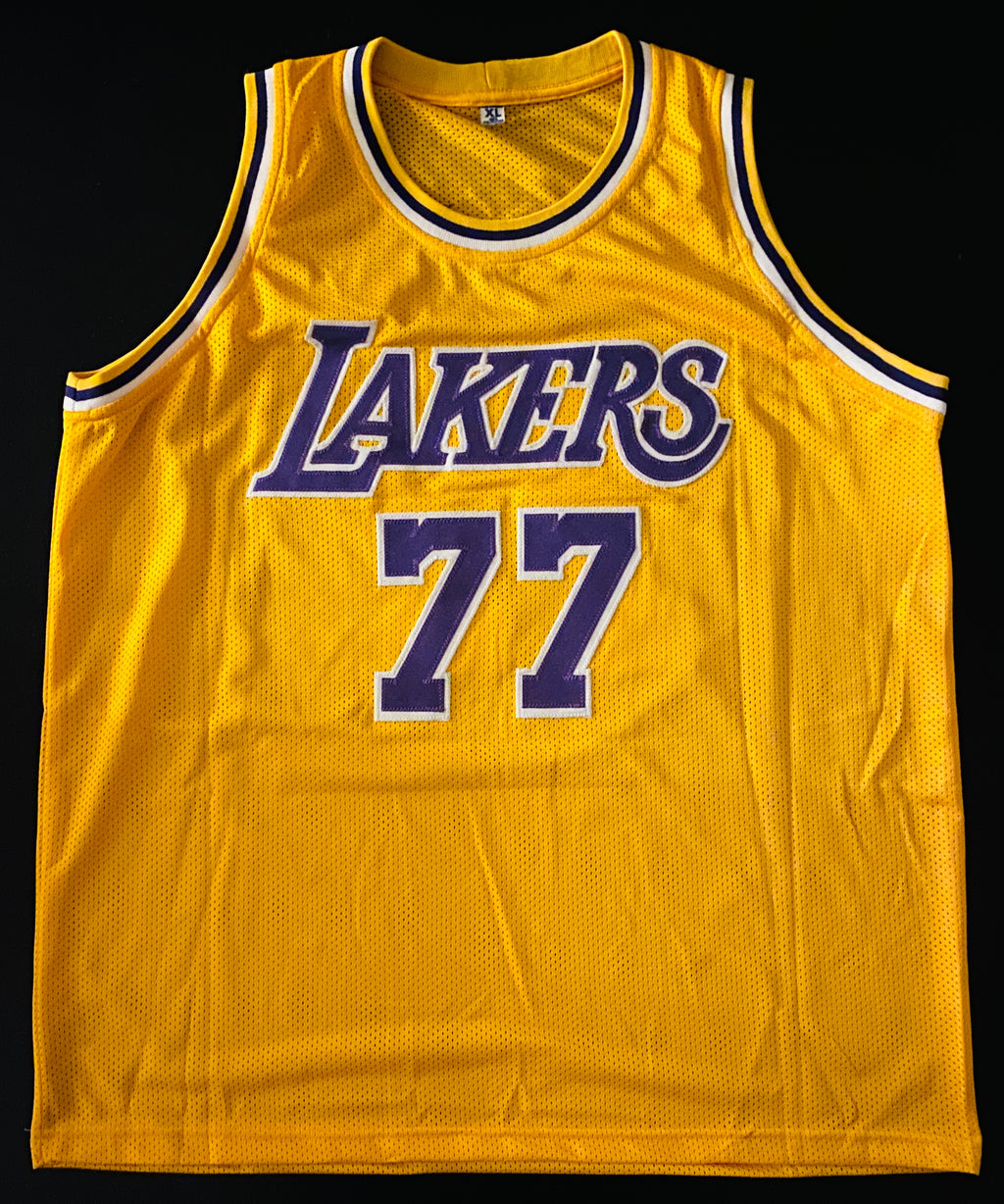 Luka Doncic Signed Jersey With COA (A46766) (Lakers)