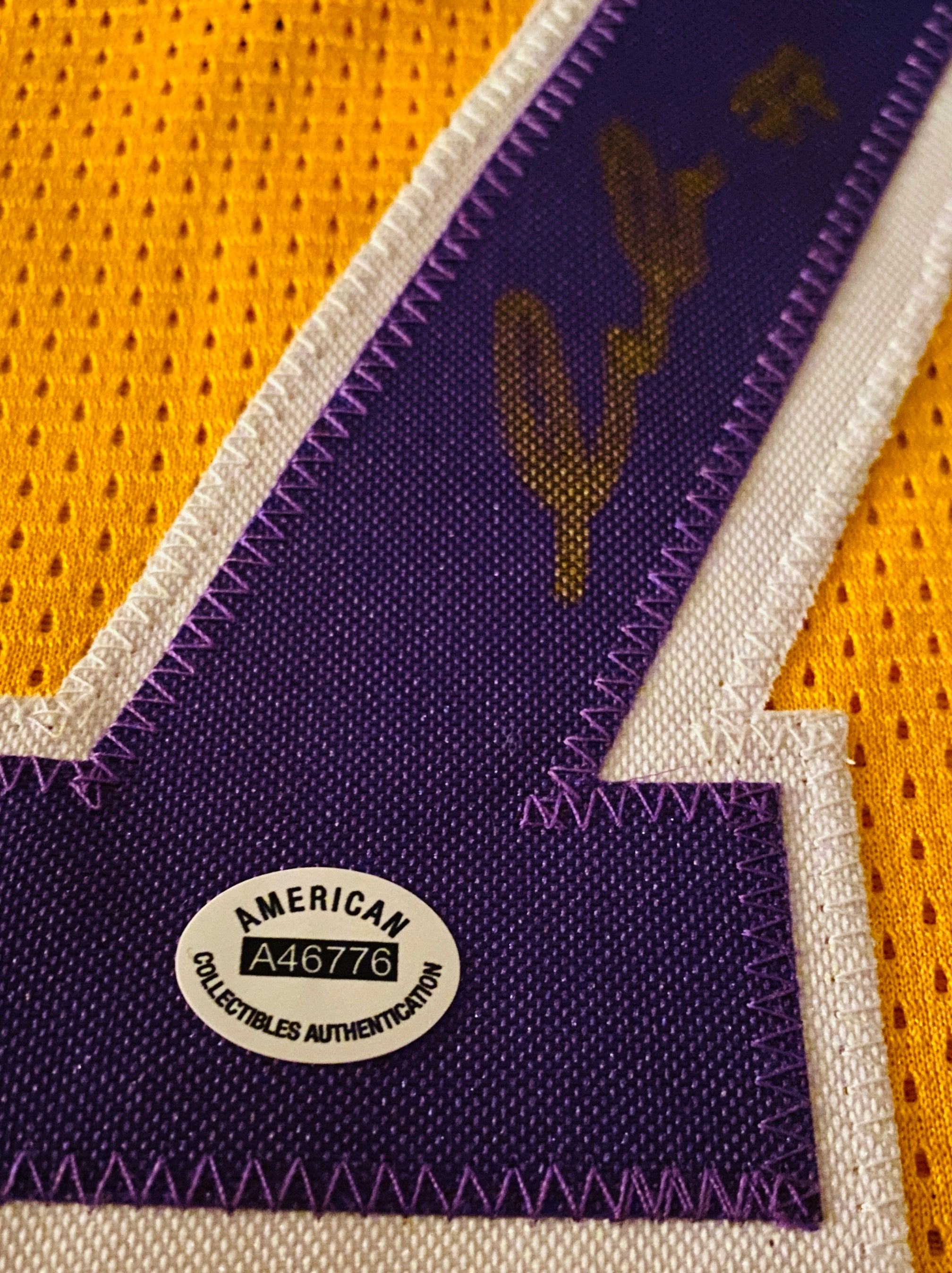 Luka Doncic Signed Jersey With COA (A46766) (Lakers)