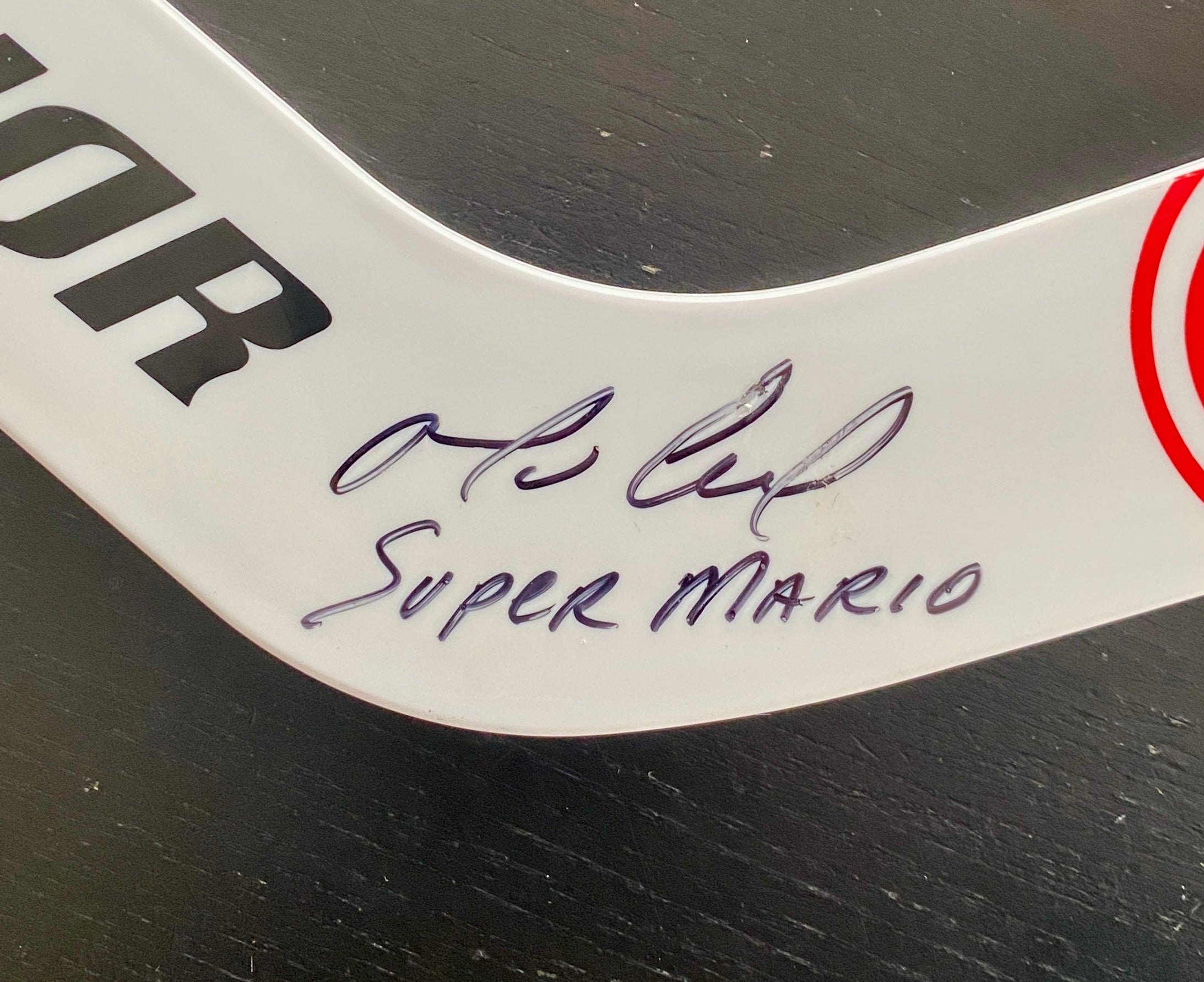 Mario Lemieux Signed Mini Hockey Stick (~21 inches) With COA (984851) (Penguins)