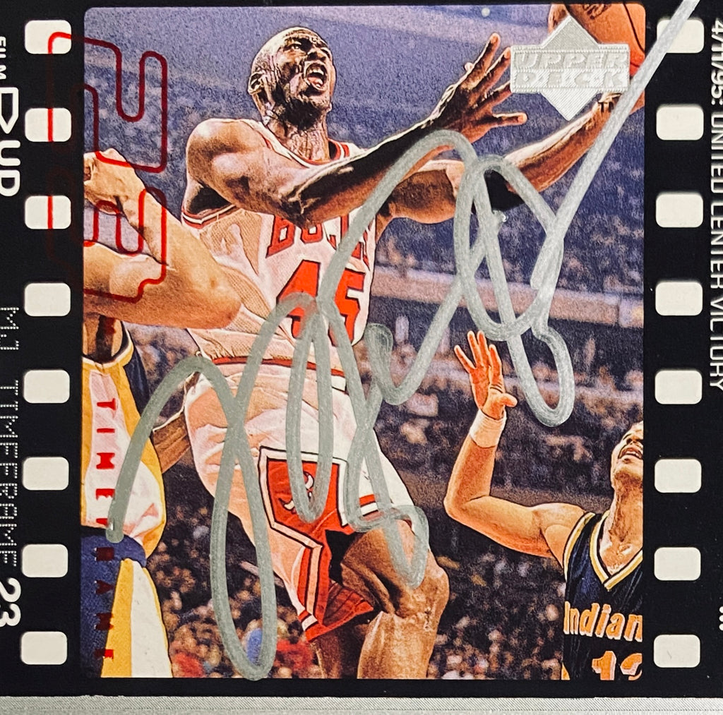 Michael Jordan Signed Card With COA (120948) (Bulls)