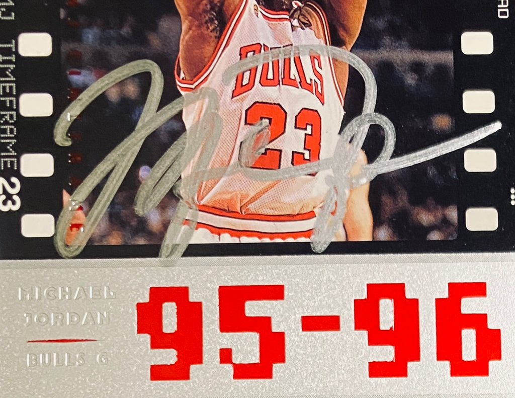 Michael Jordan Signed Card With COA (121033) (Bulls)