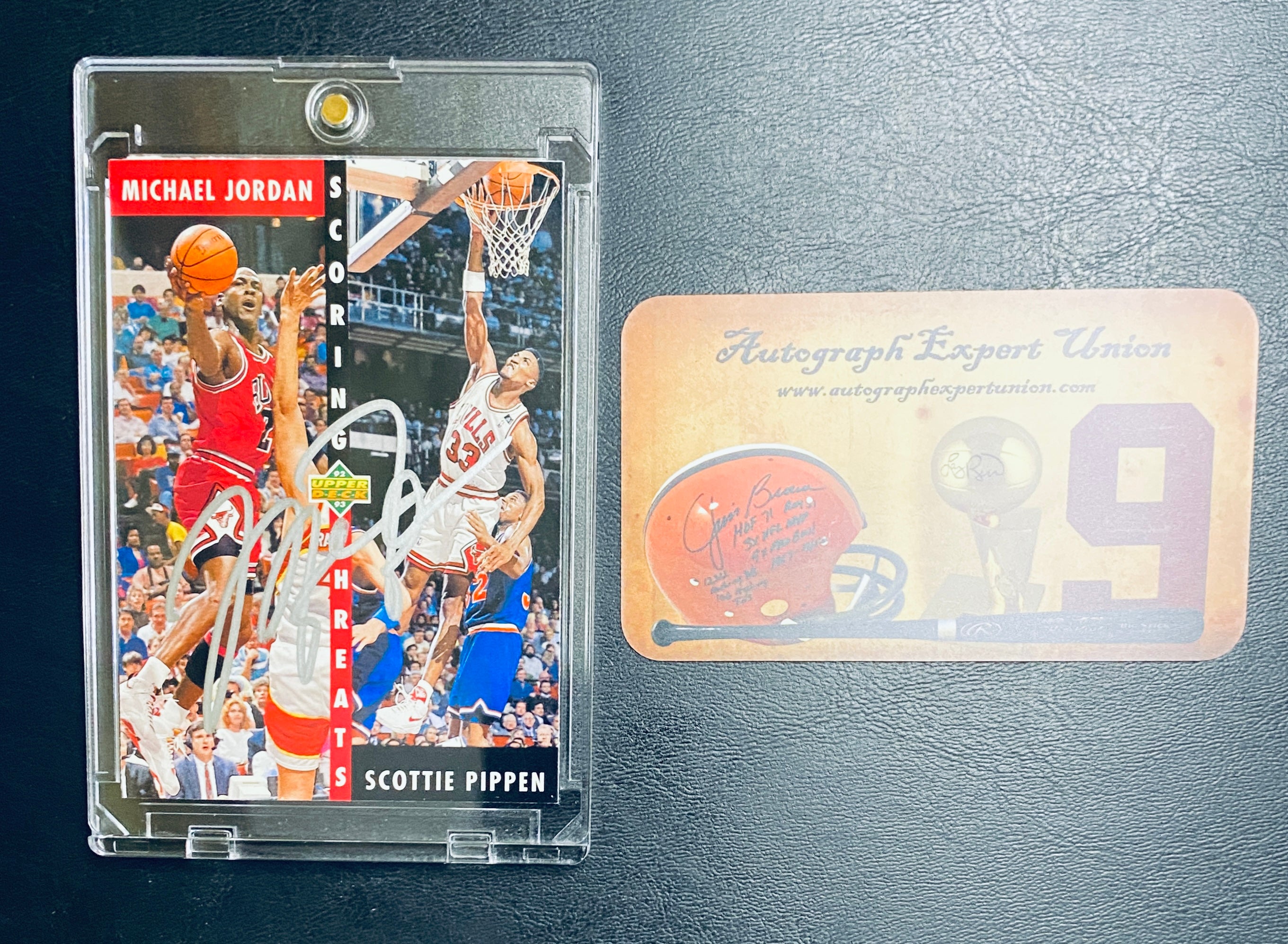 Michael Jordan Signed Card With COA (121077) (Bulls)