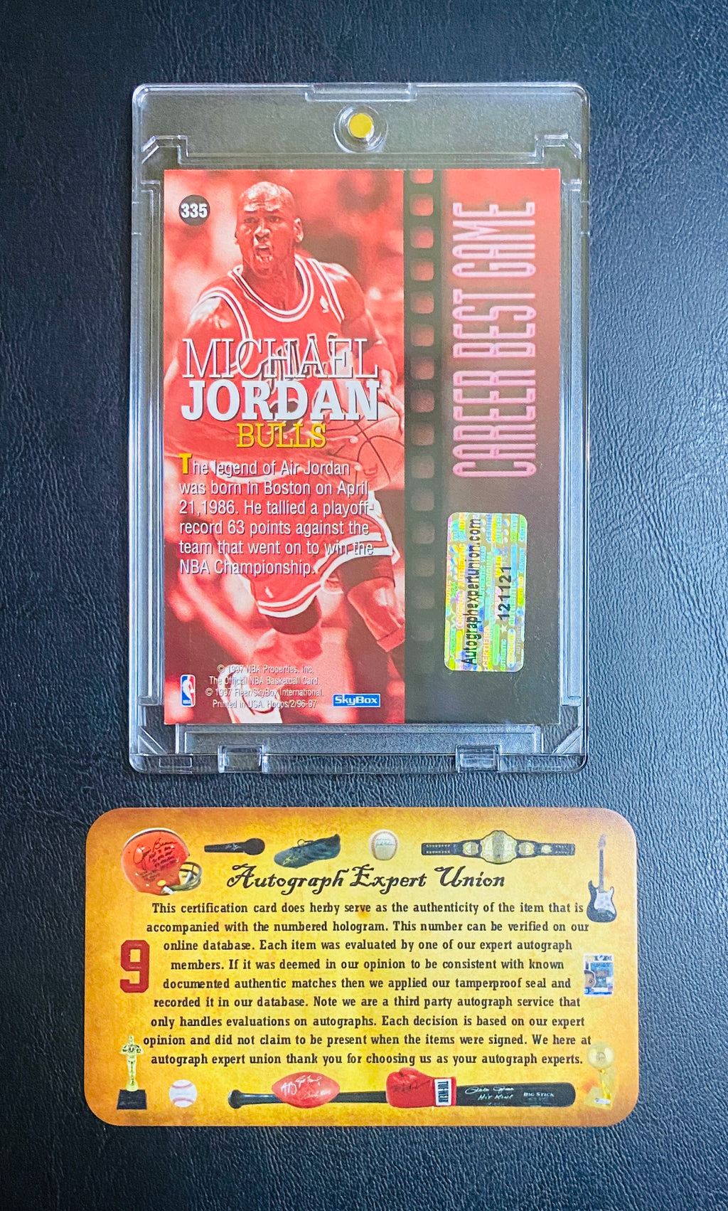 Michael Jordan Signed Card With COA (121121) (Bulls)