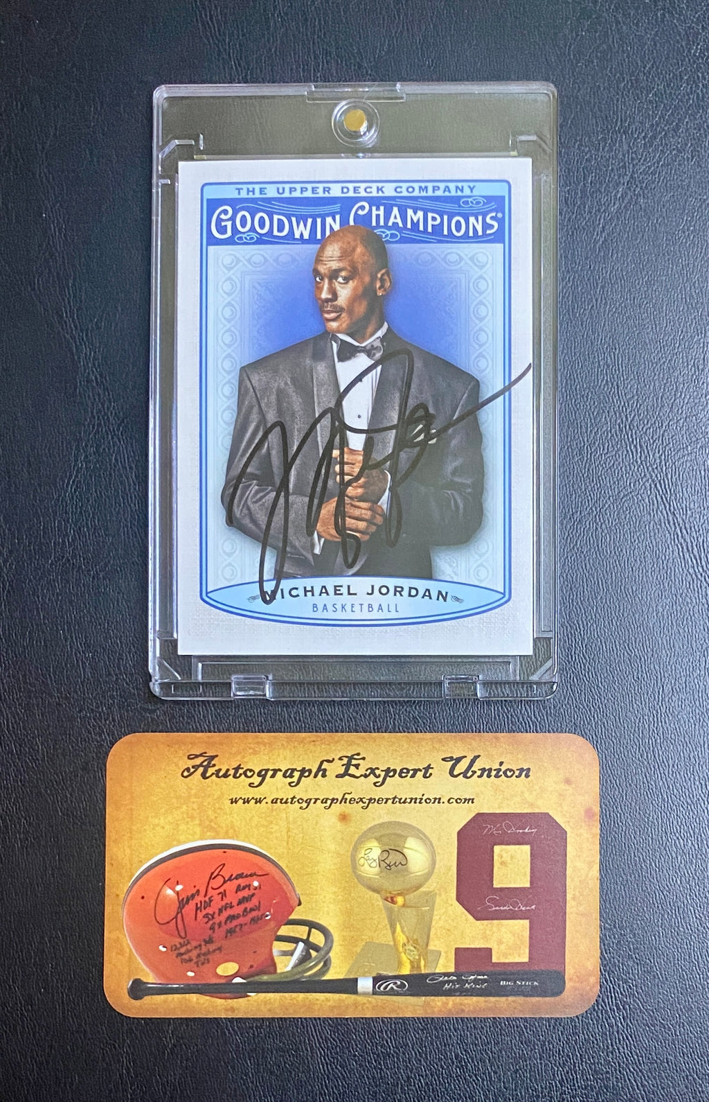 Michael Jordan Signed Card With COA (121236) (Bulls)