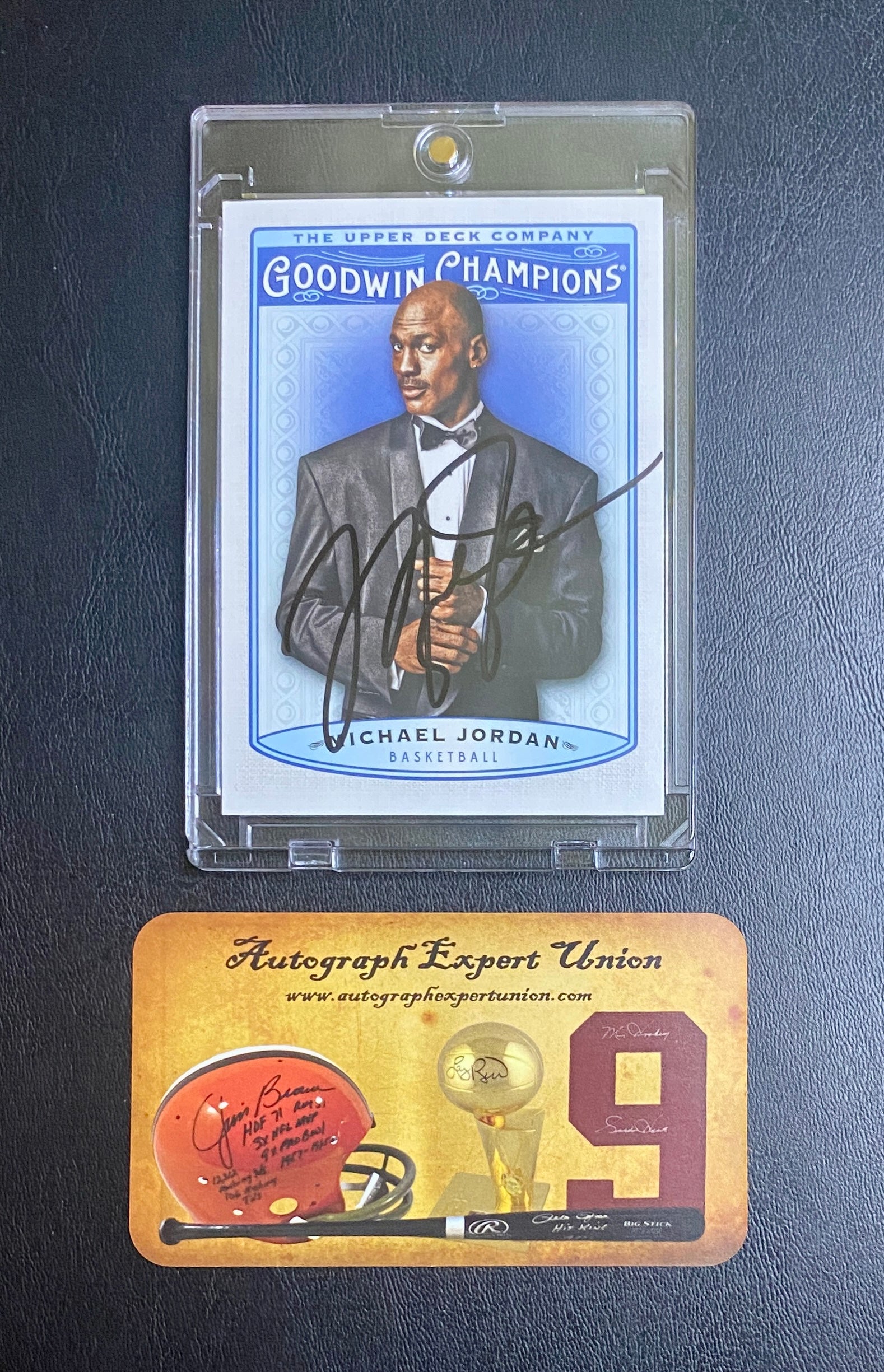 Michael Jordan Signed Card With COA (121236) (Bulls)