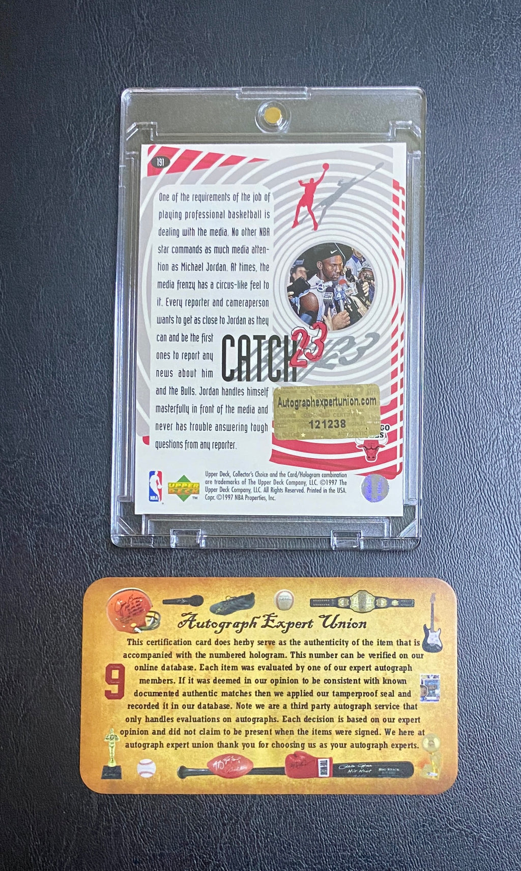 Michael Jordan Signed Card With COA (121238) (Bulls)