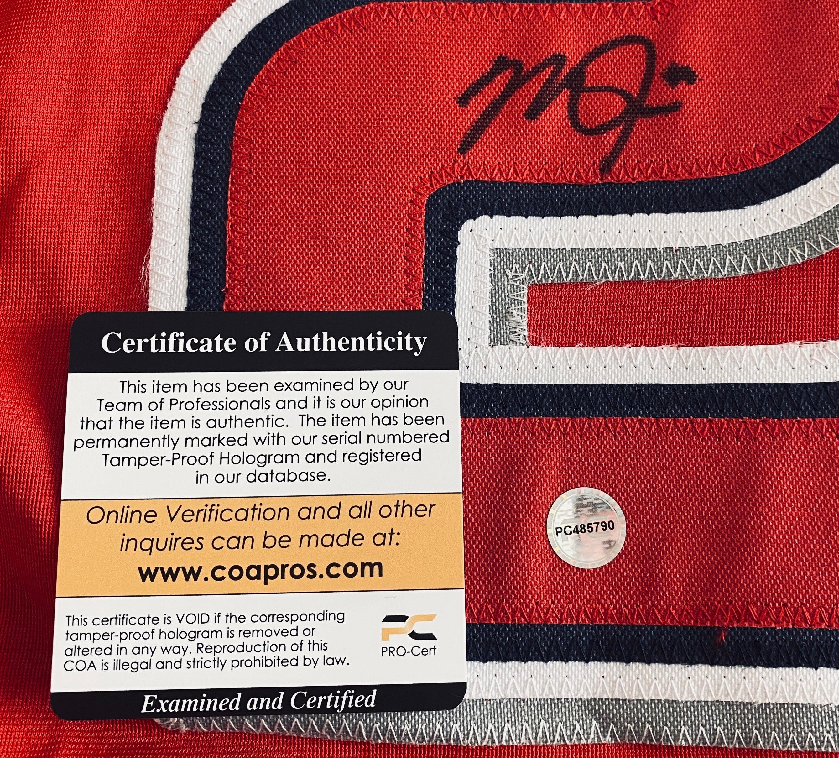 Mike Trout Signed Jersey With COA (PC485790) (Angels)